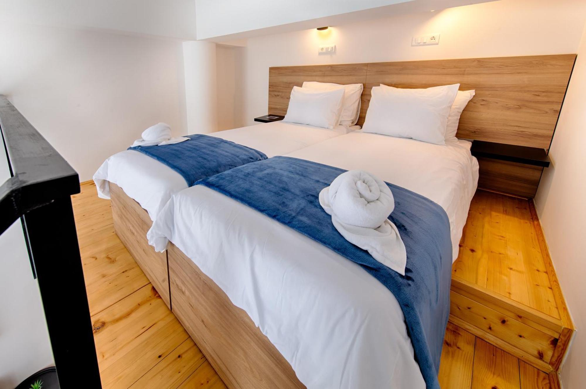 Double or Twin Room with Bathroom