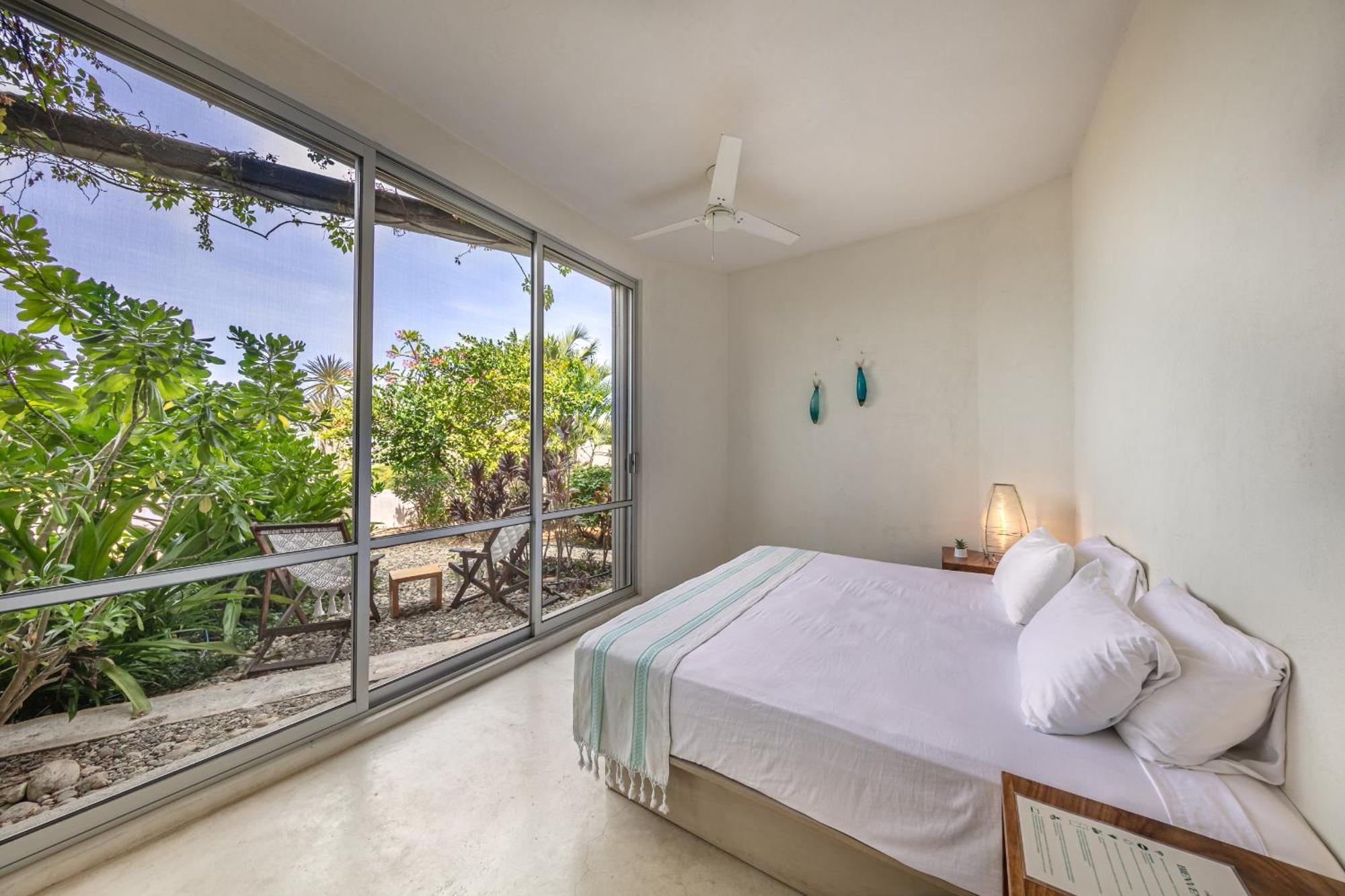 King Room with Garden View