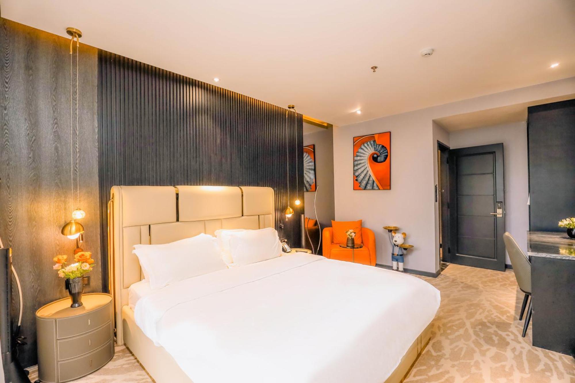 Superior Double Room with Balcony