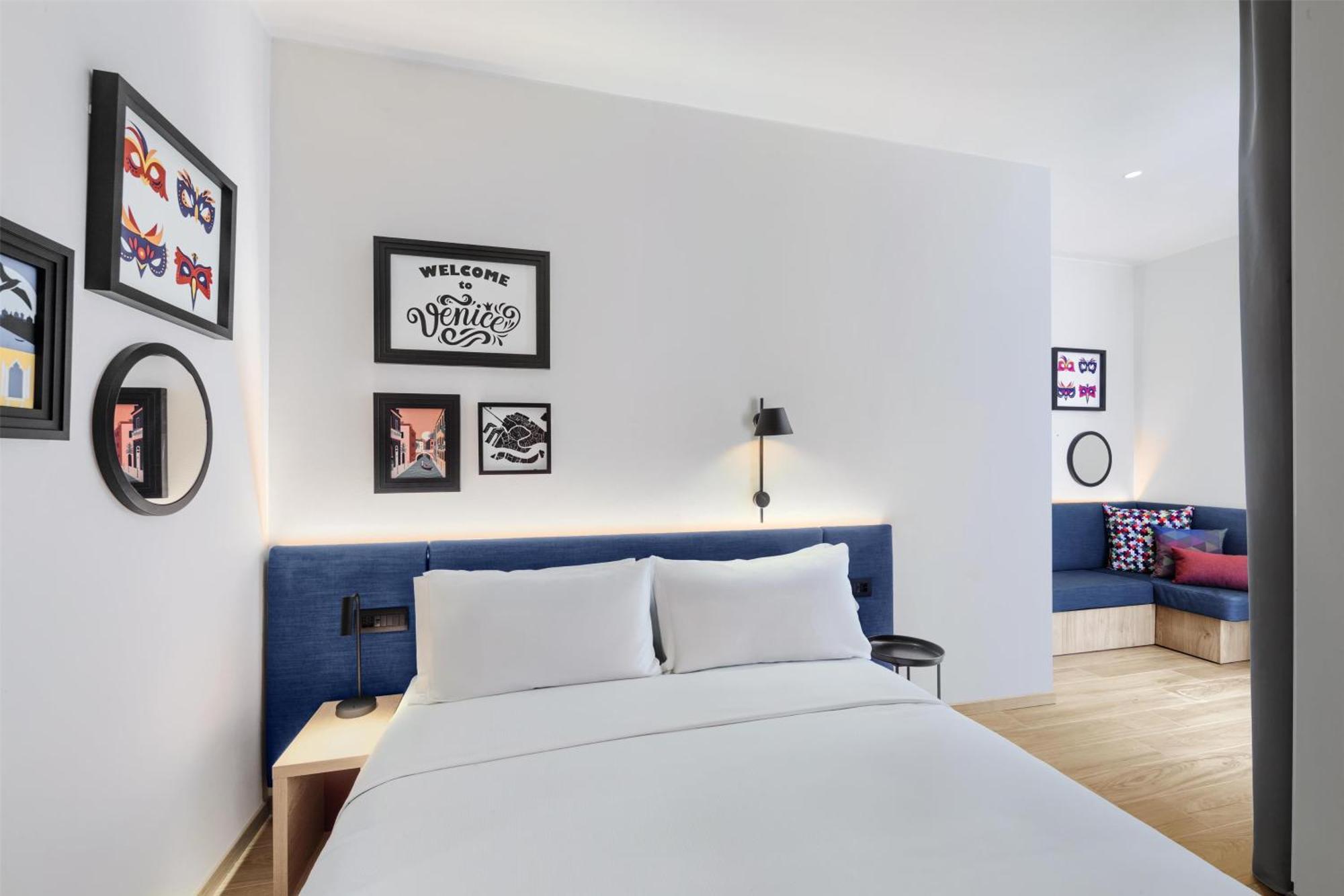 King Room with Sofa Bed