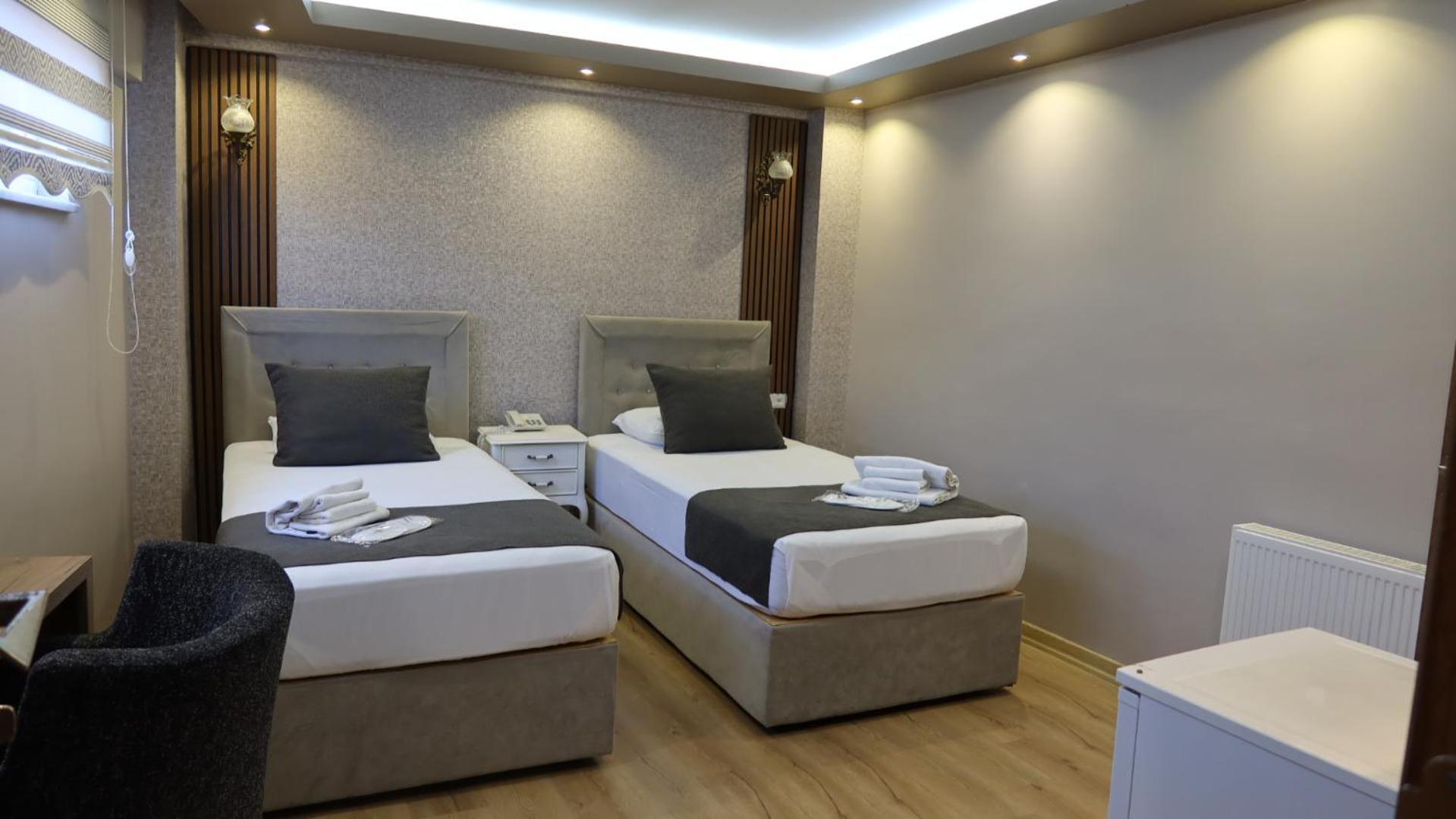 Standard Twin Room (No Window)