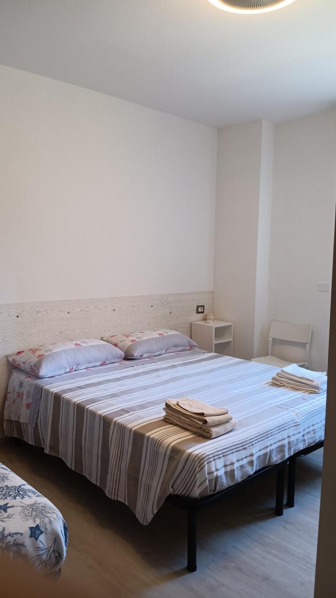 Twin Room with Private Bathroom