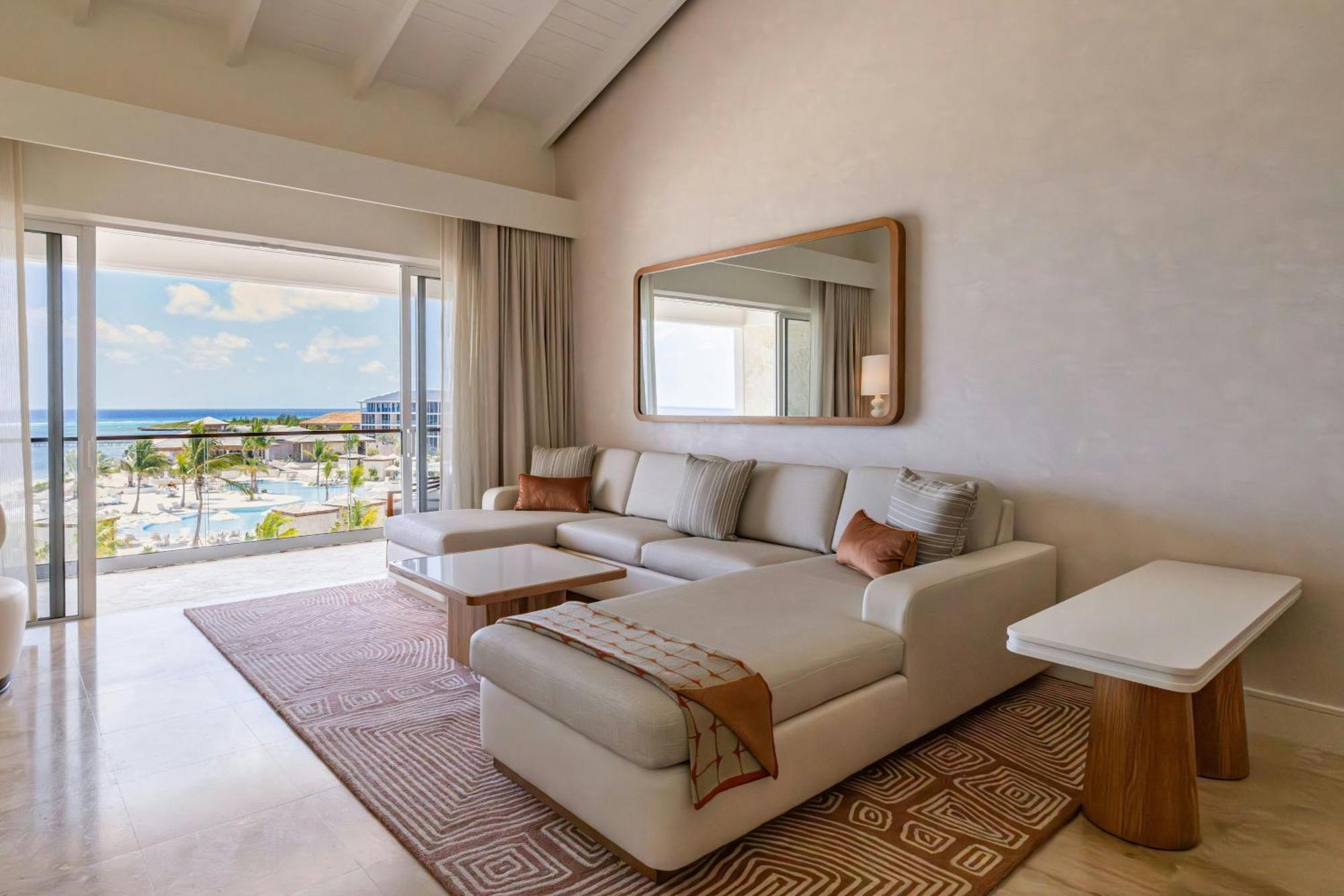 Superior Two-Bedroom Suite with Oceanfront and Balcony