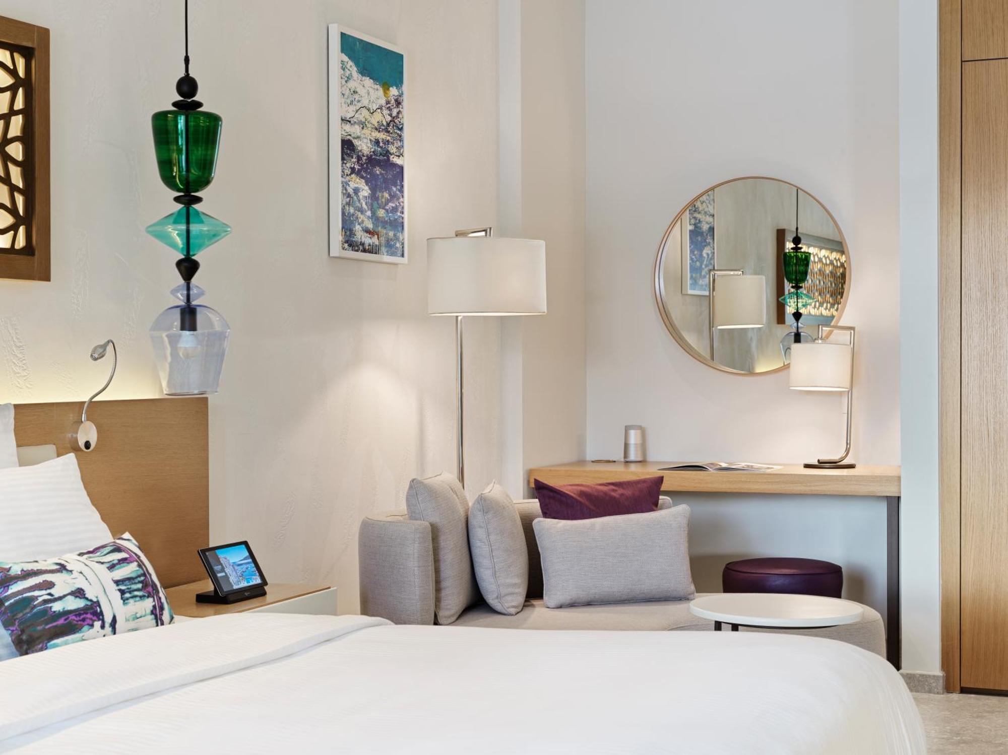Grand Superior Room