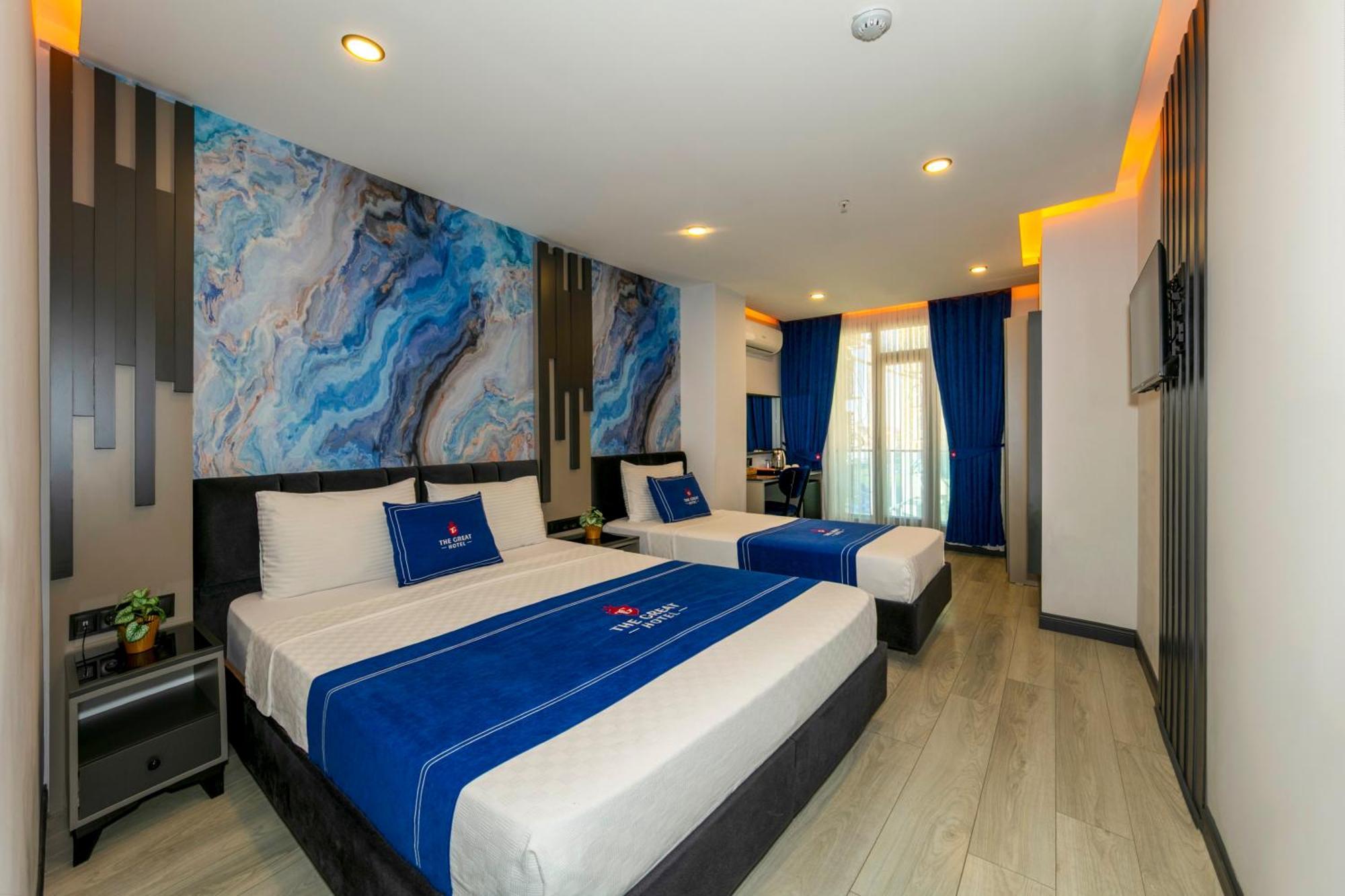 Deluxe Triple Room