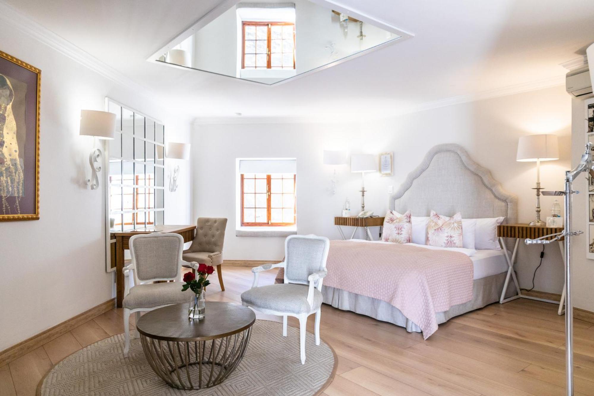Comfort Triple Room