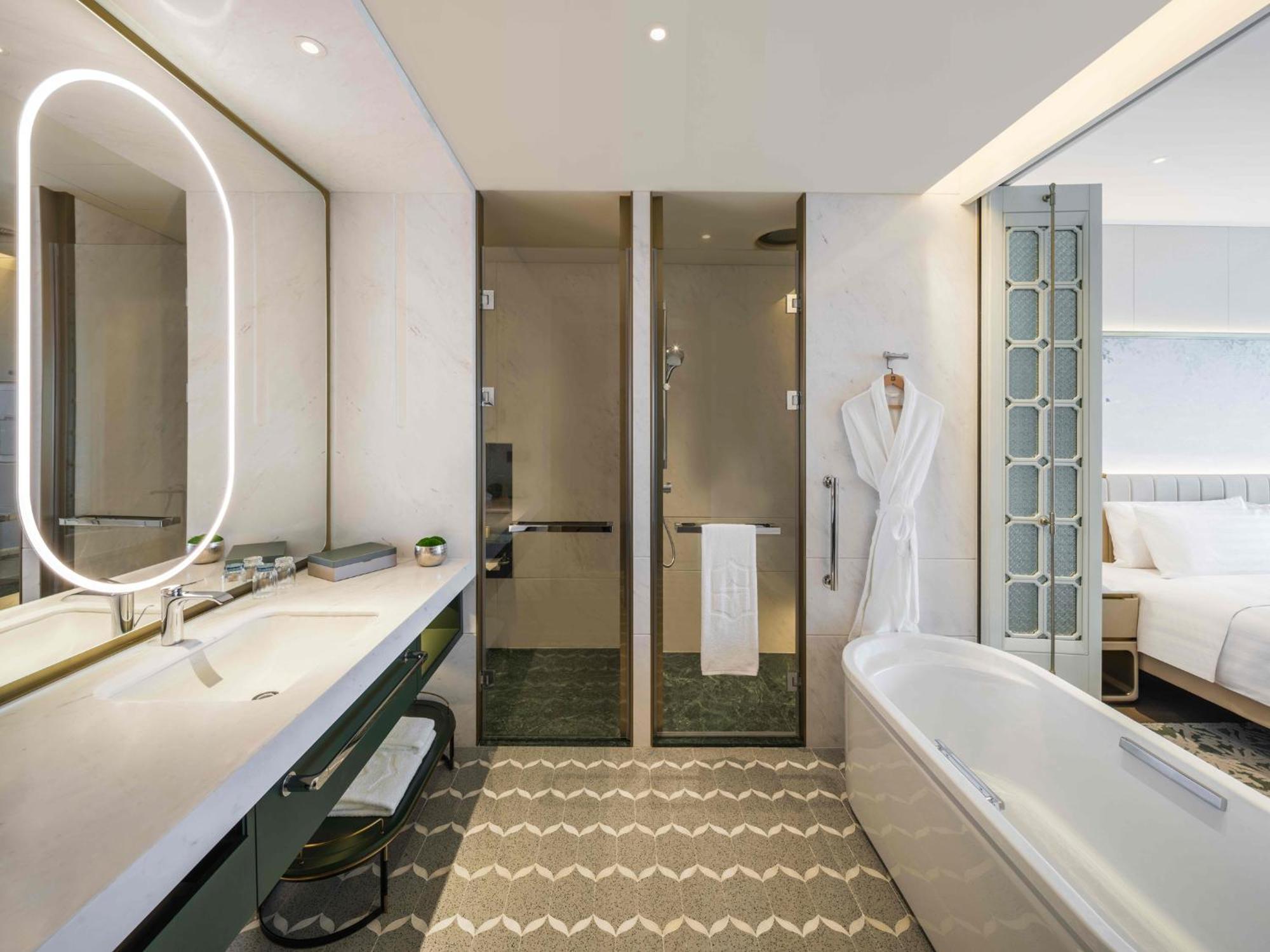 Horizon Twin Room (Enjoy Horizon Club Executive Benefits & Mini-bar)