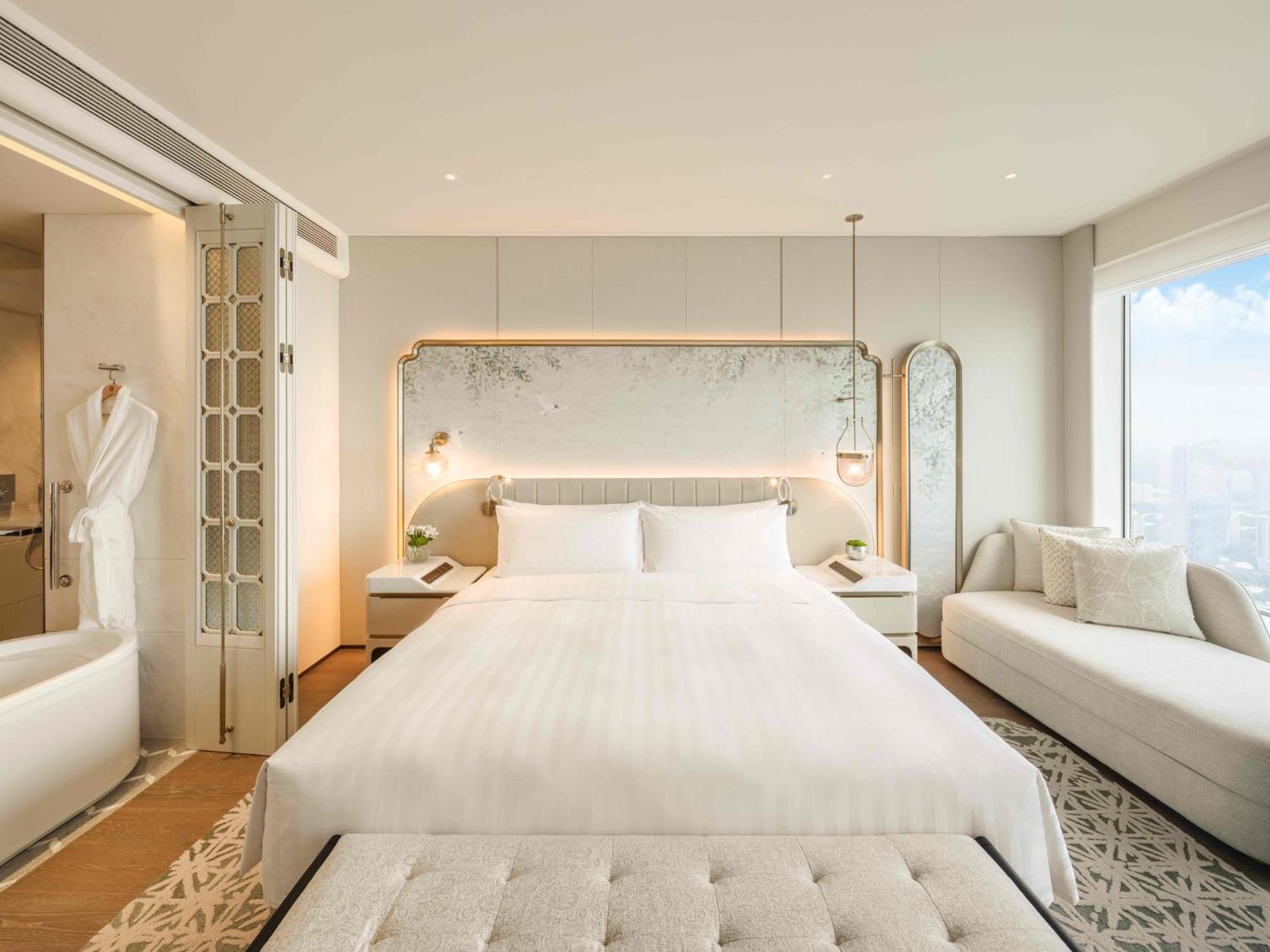 Horizon Bay View King Room (Enjoy Horizon Club Executive Benefits & Mini-bar)