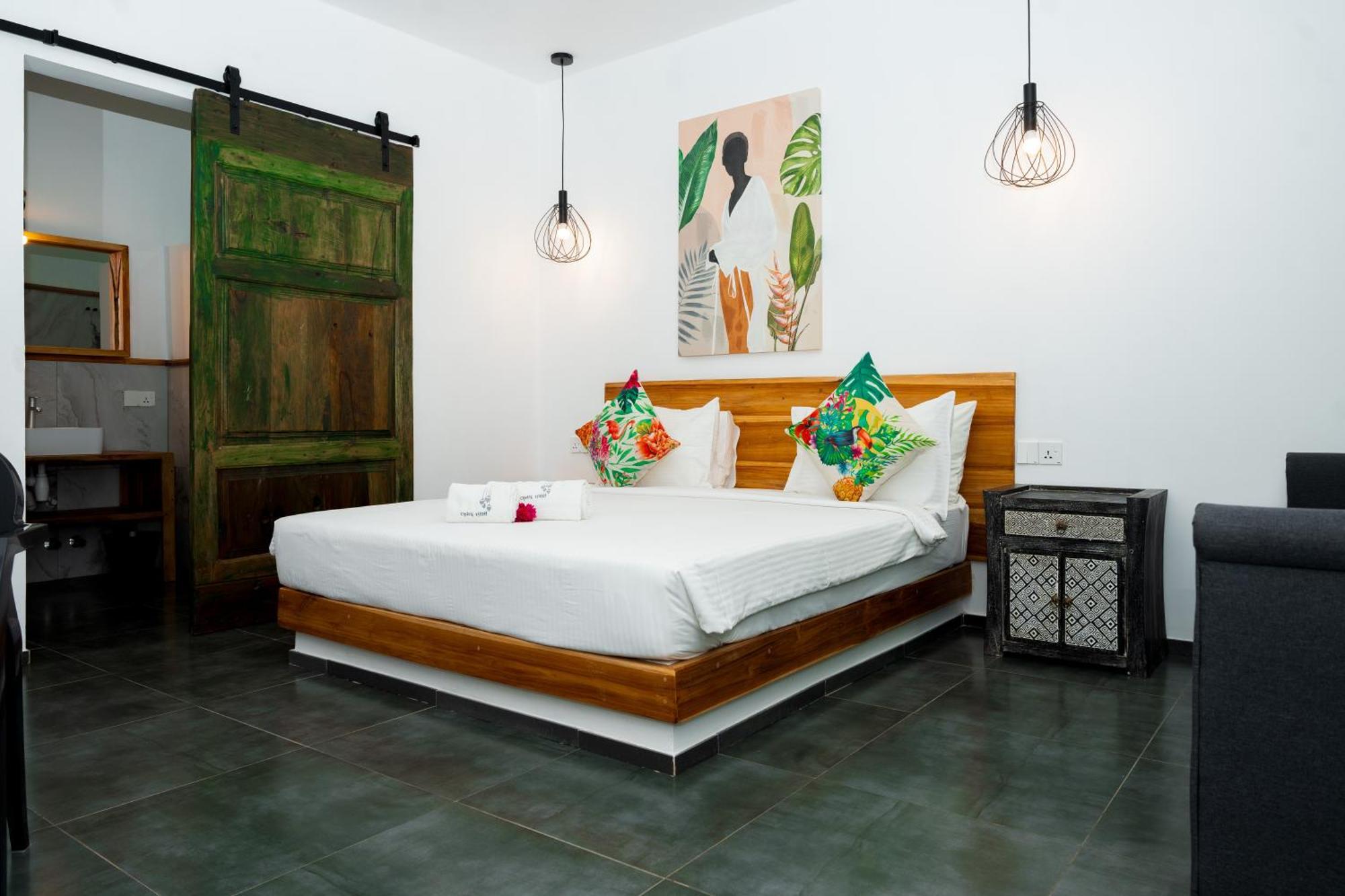 Queen Room