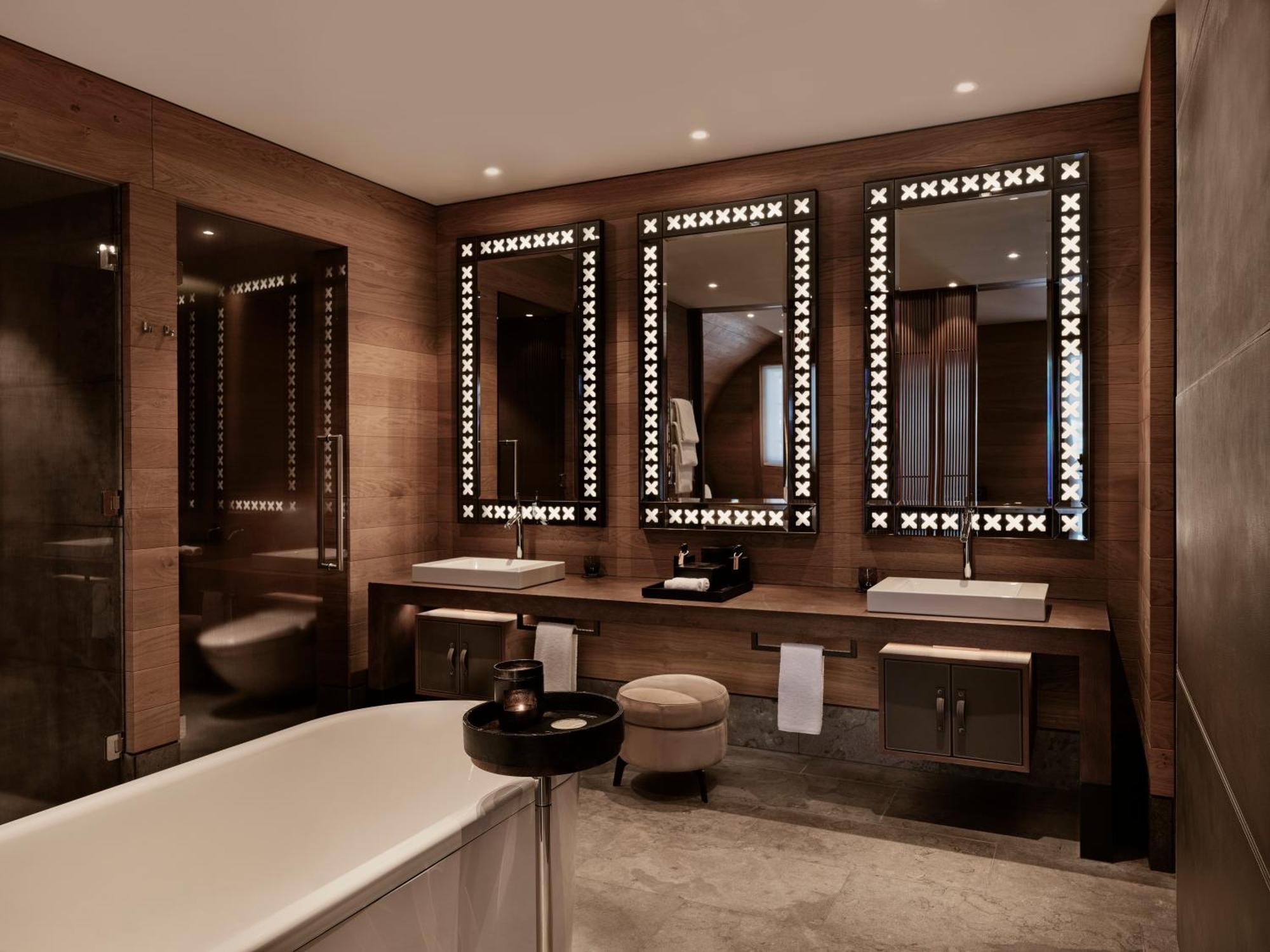Alpine Junior Suite
