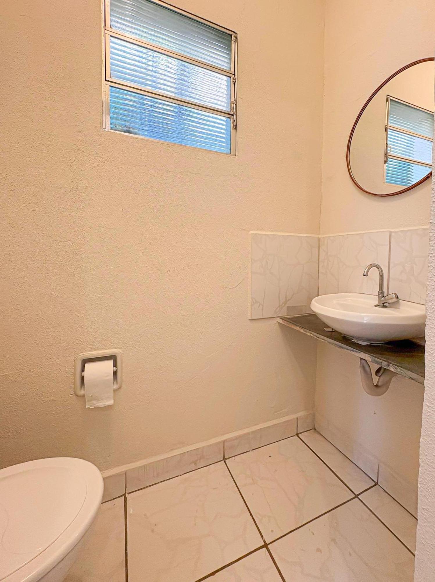 Basic Triple Room