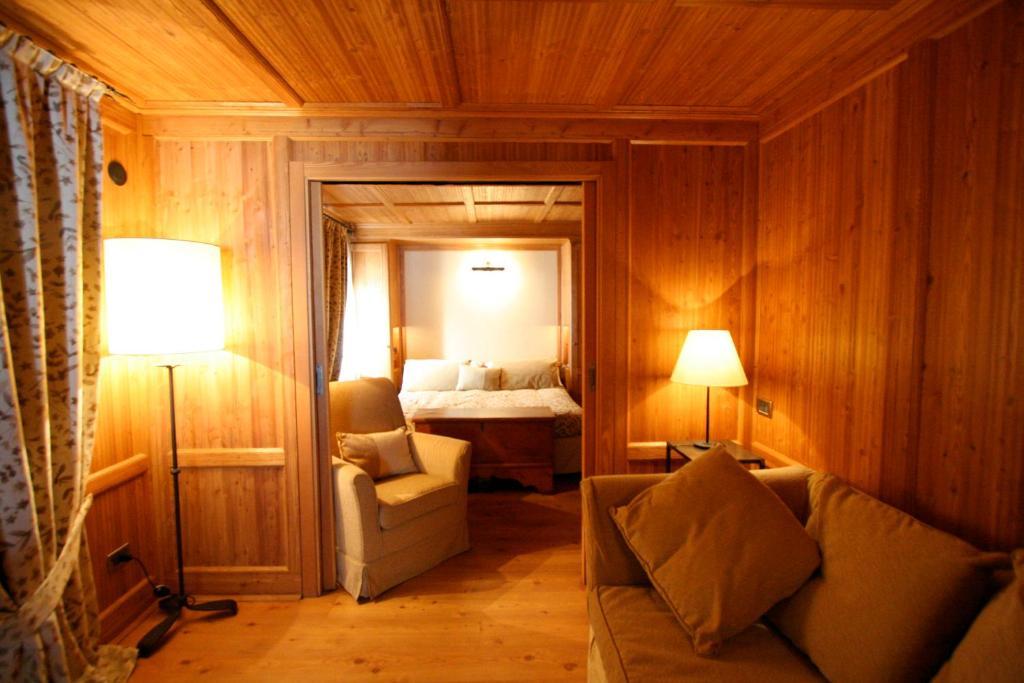 Superior Queen Room with Spa Access