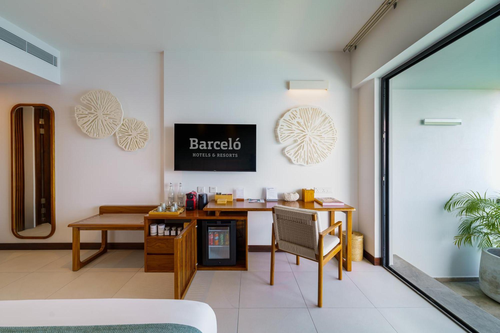 Panoramic Ocean View (Free Airport Transfer)