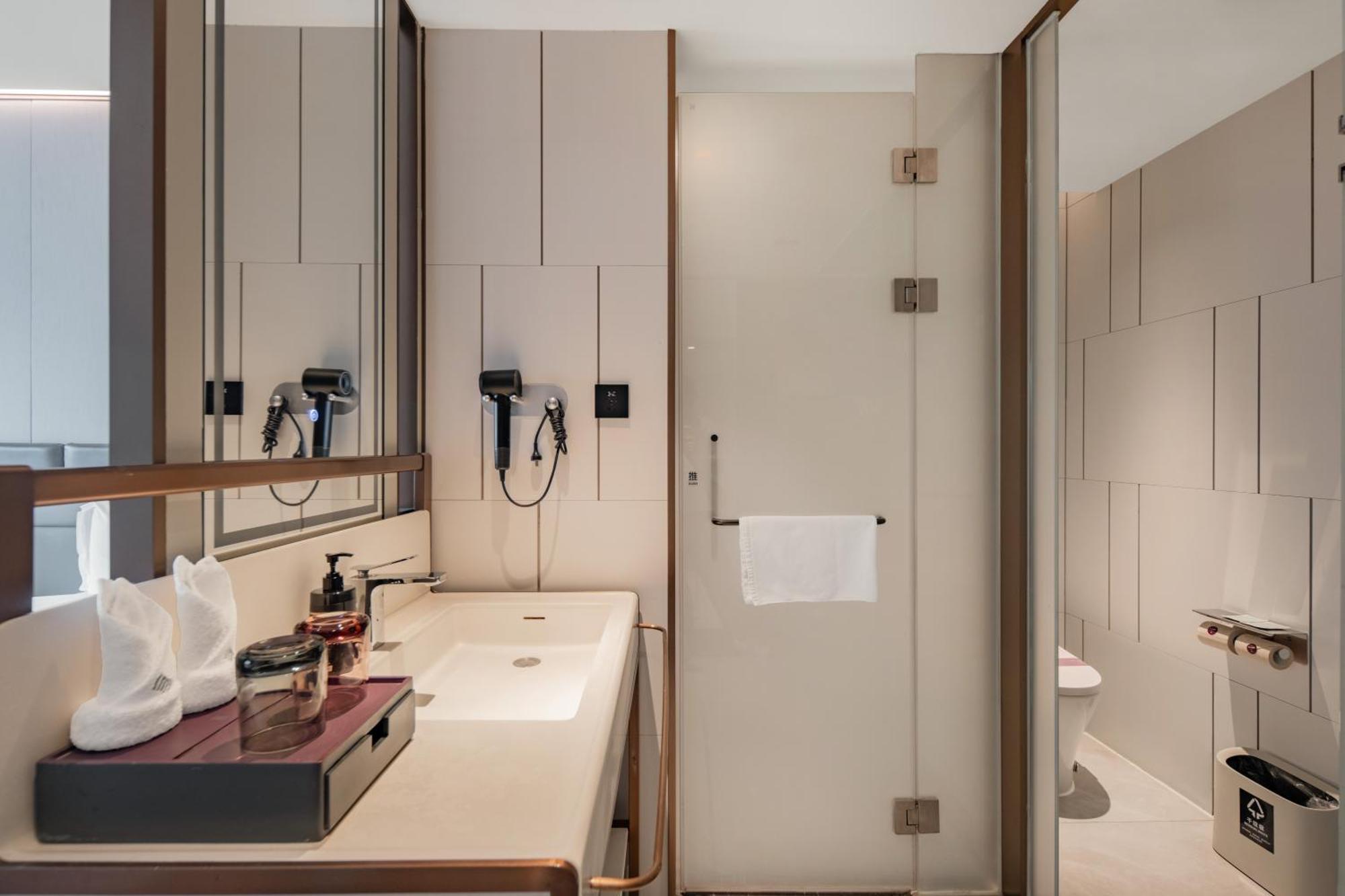 Economy Twin Room