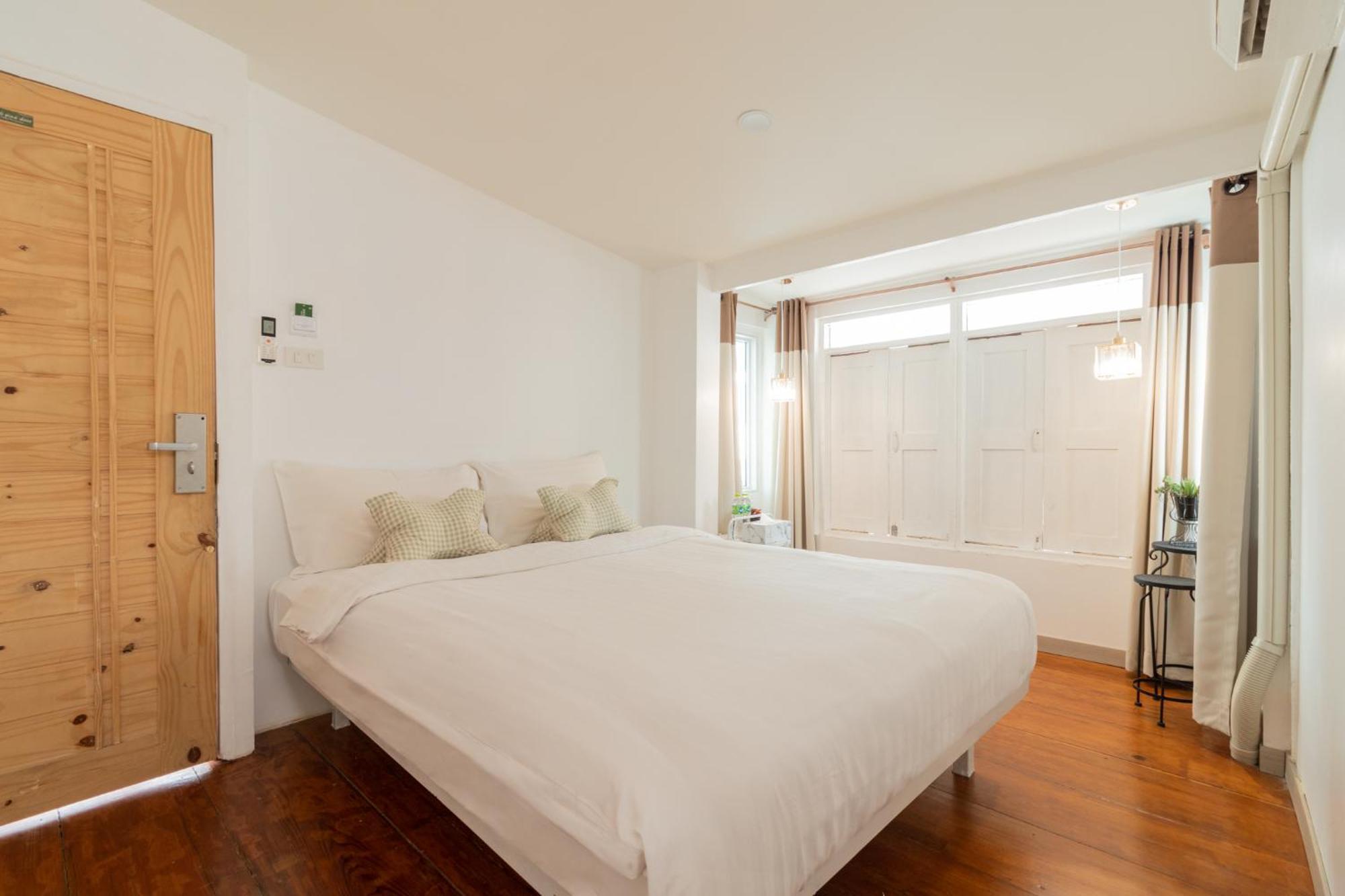 Double Room with Terrace