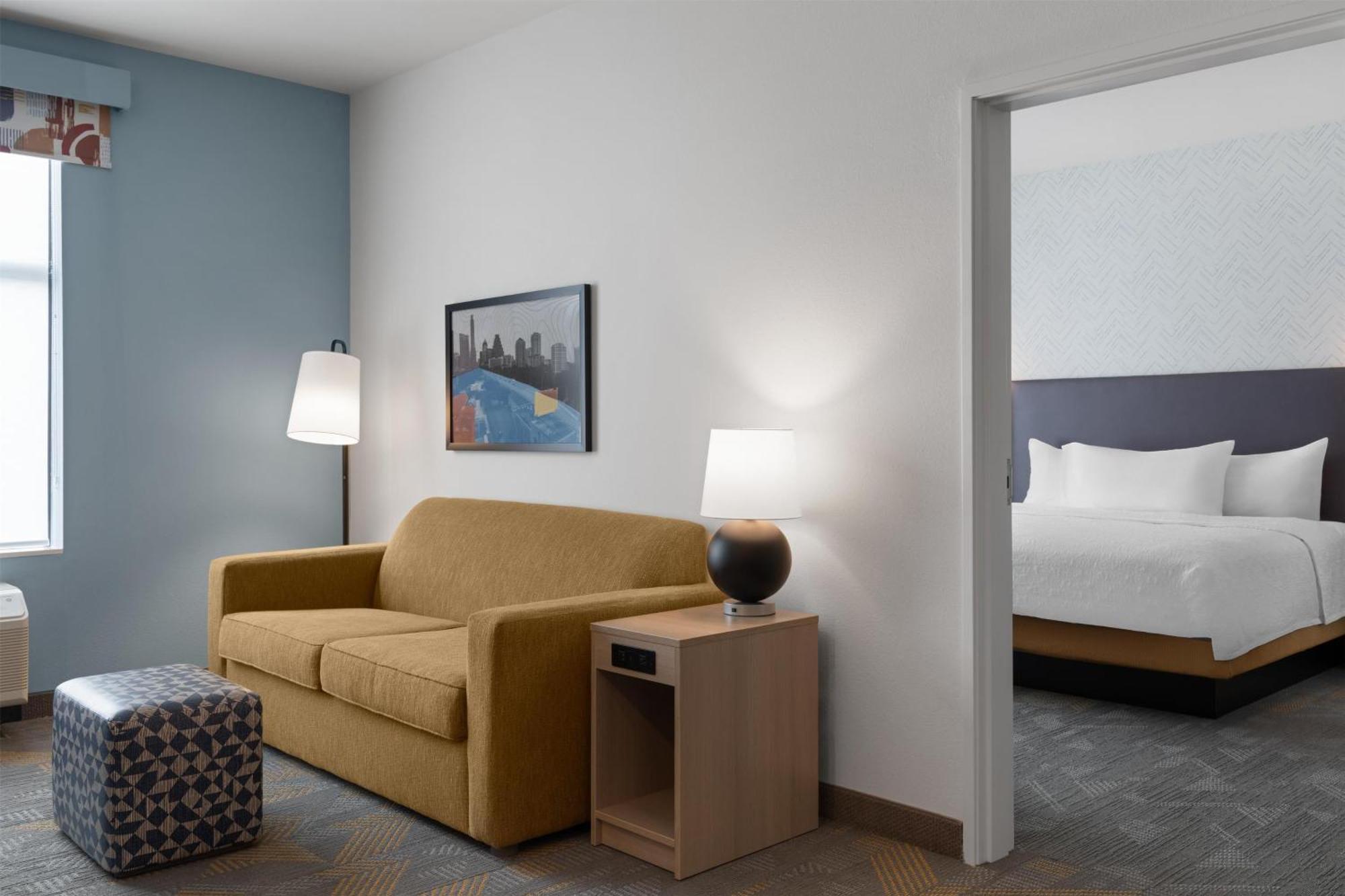 One-Bedroom King Suite