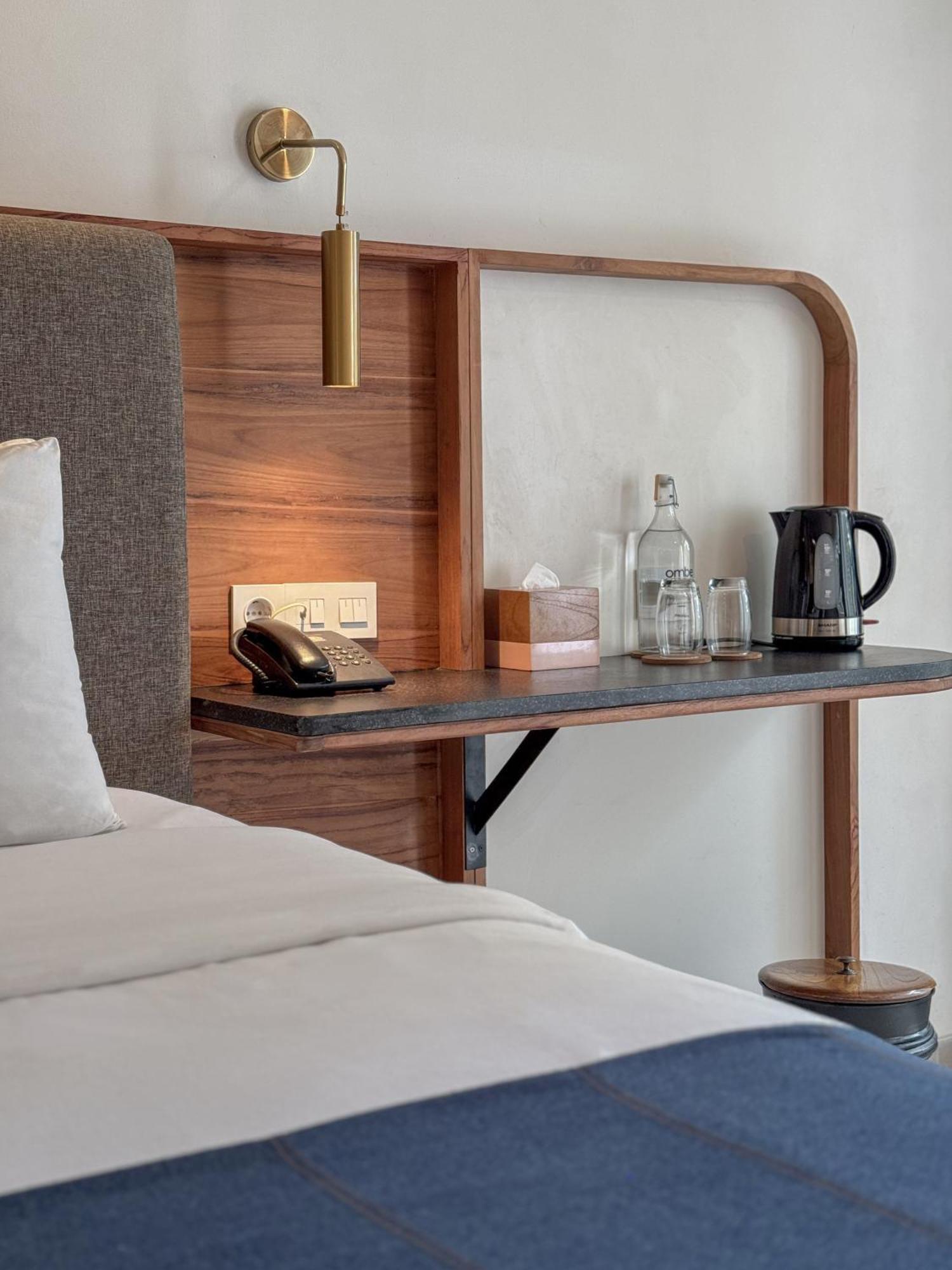CA Twin Bed