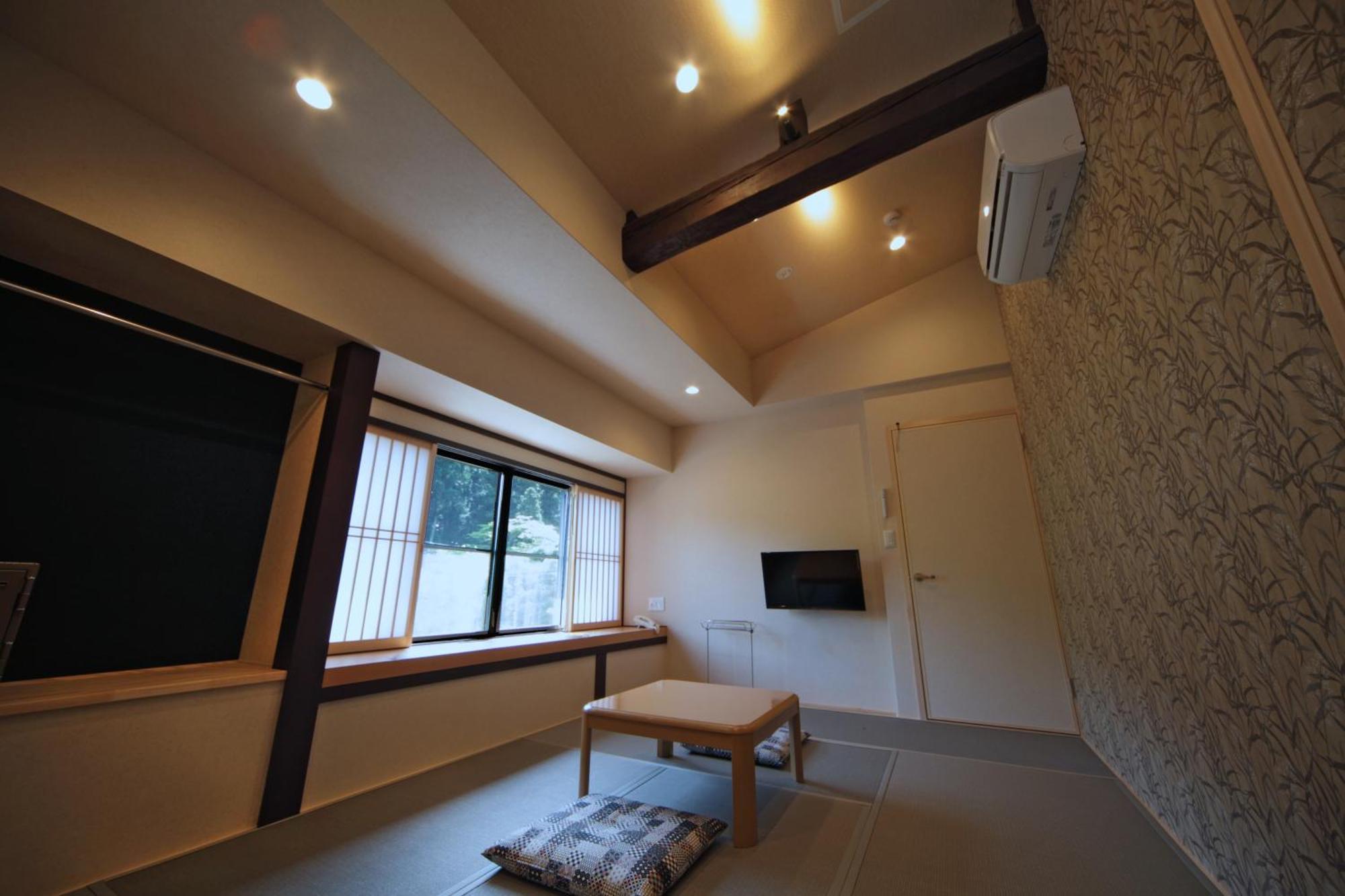 Triple Room with Mountain View