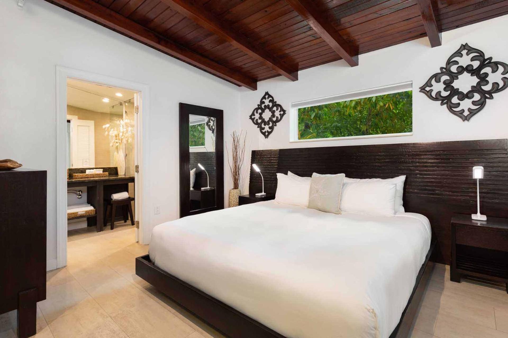 Paradise Bungalow