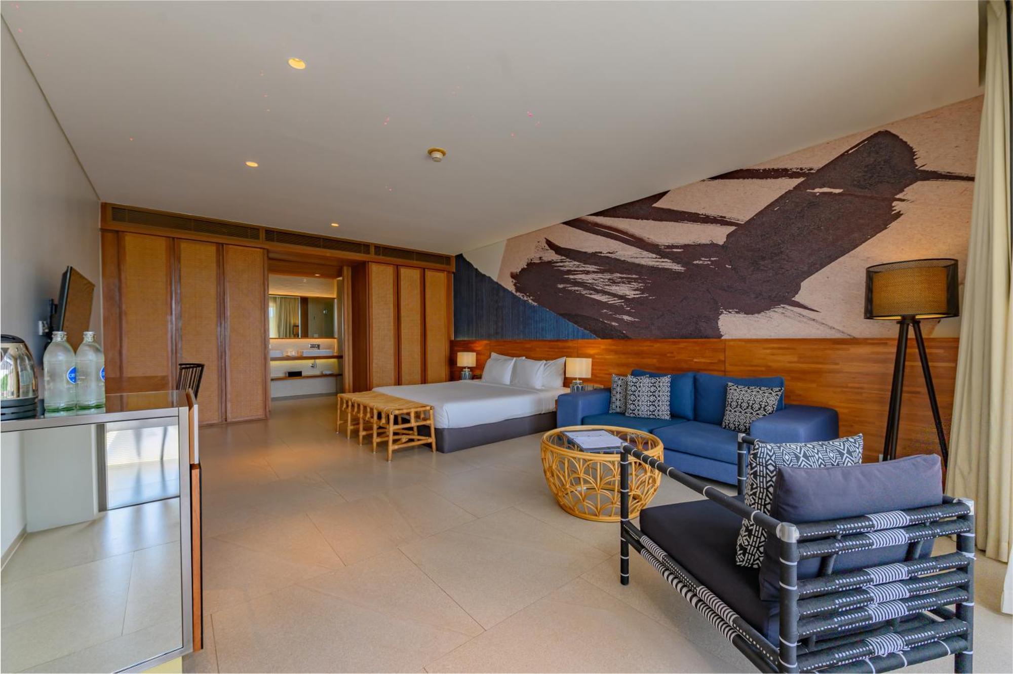 Love Ocean View Room