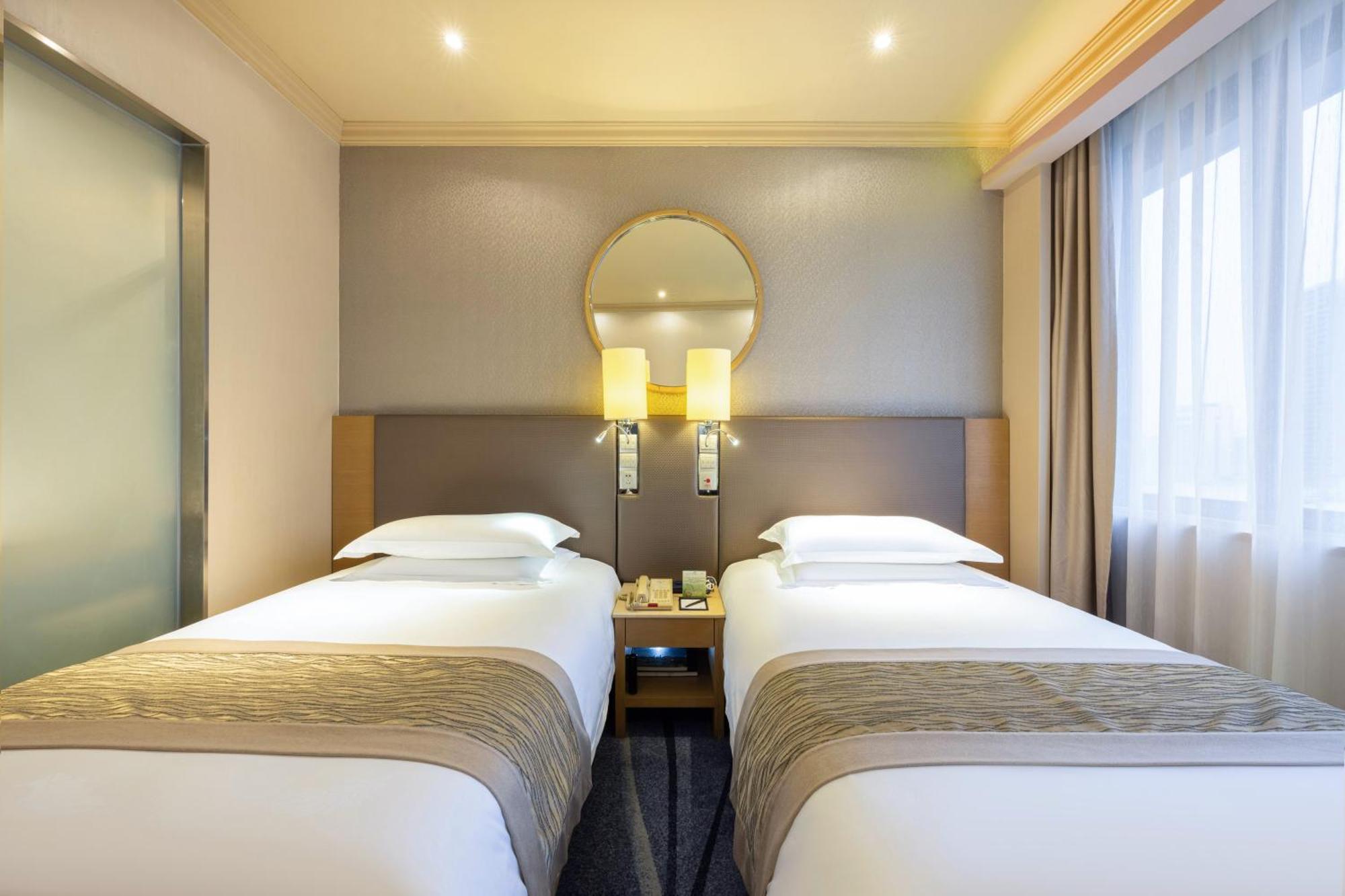 Business twin room