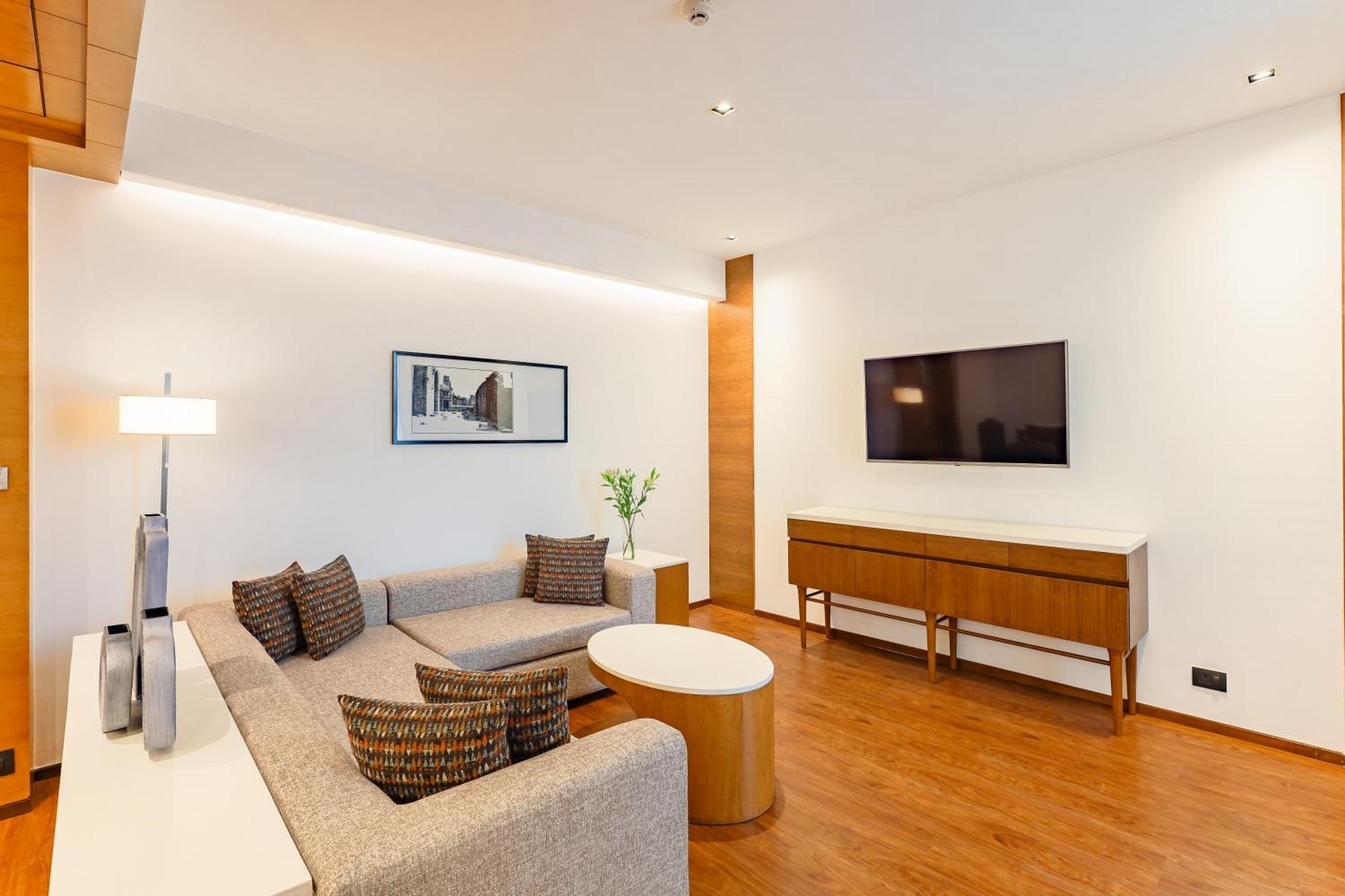 Executive Suite