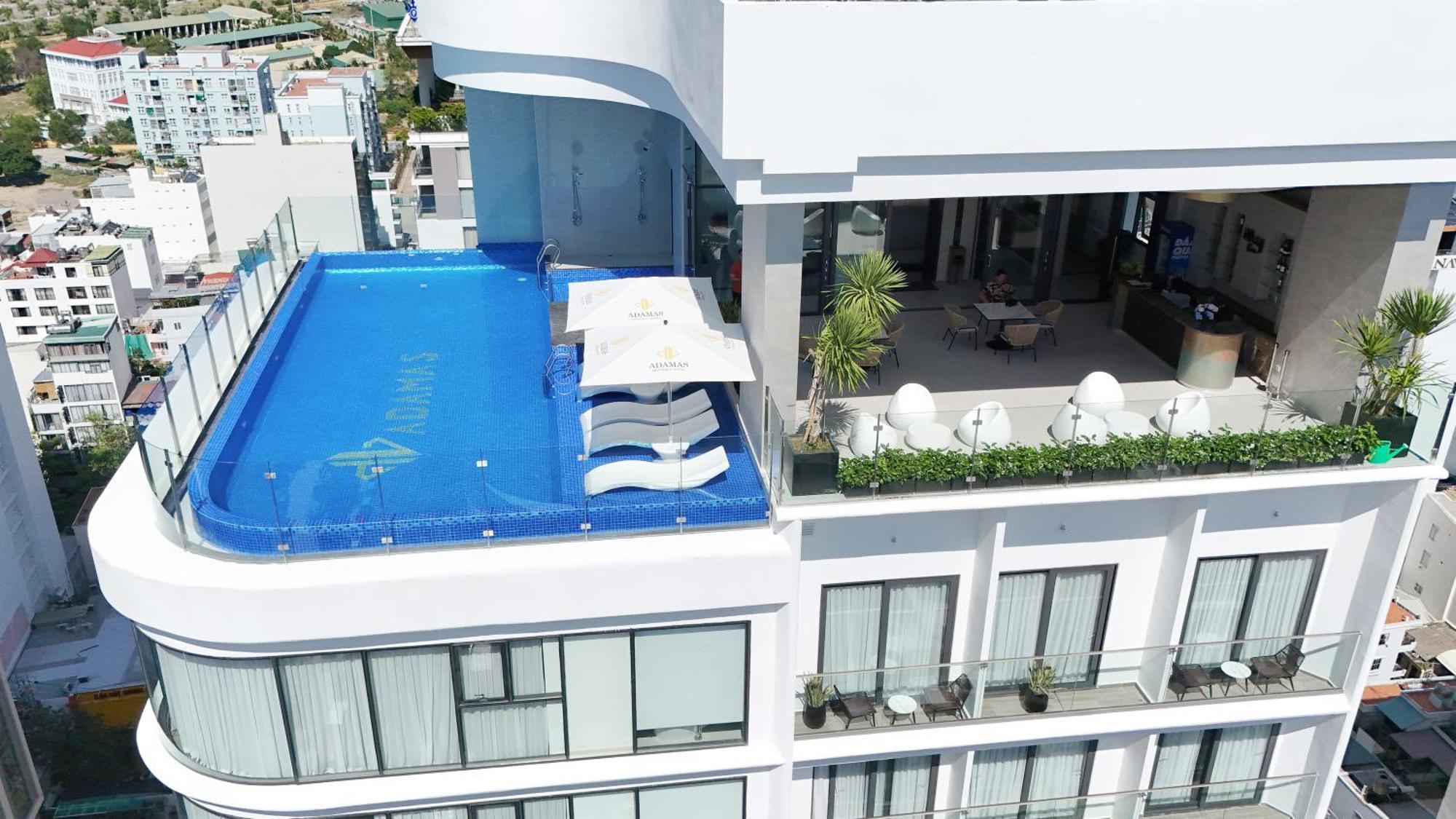 Presidential Suite