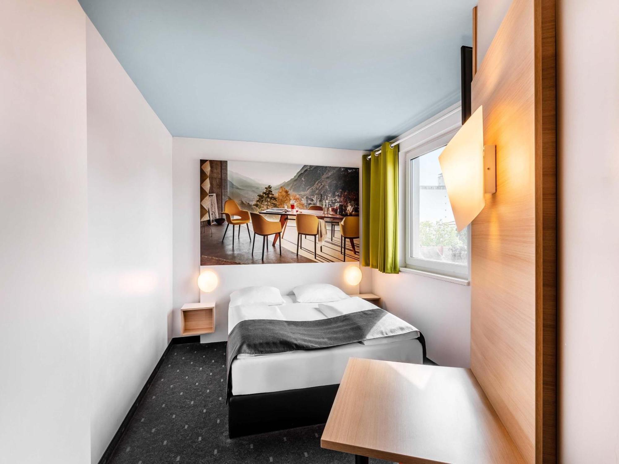 Double Room (One French Size Bed)