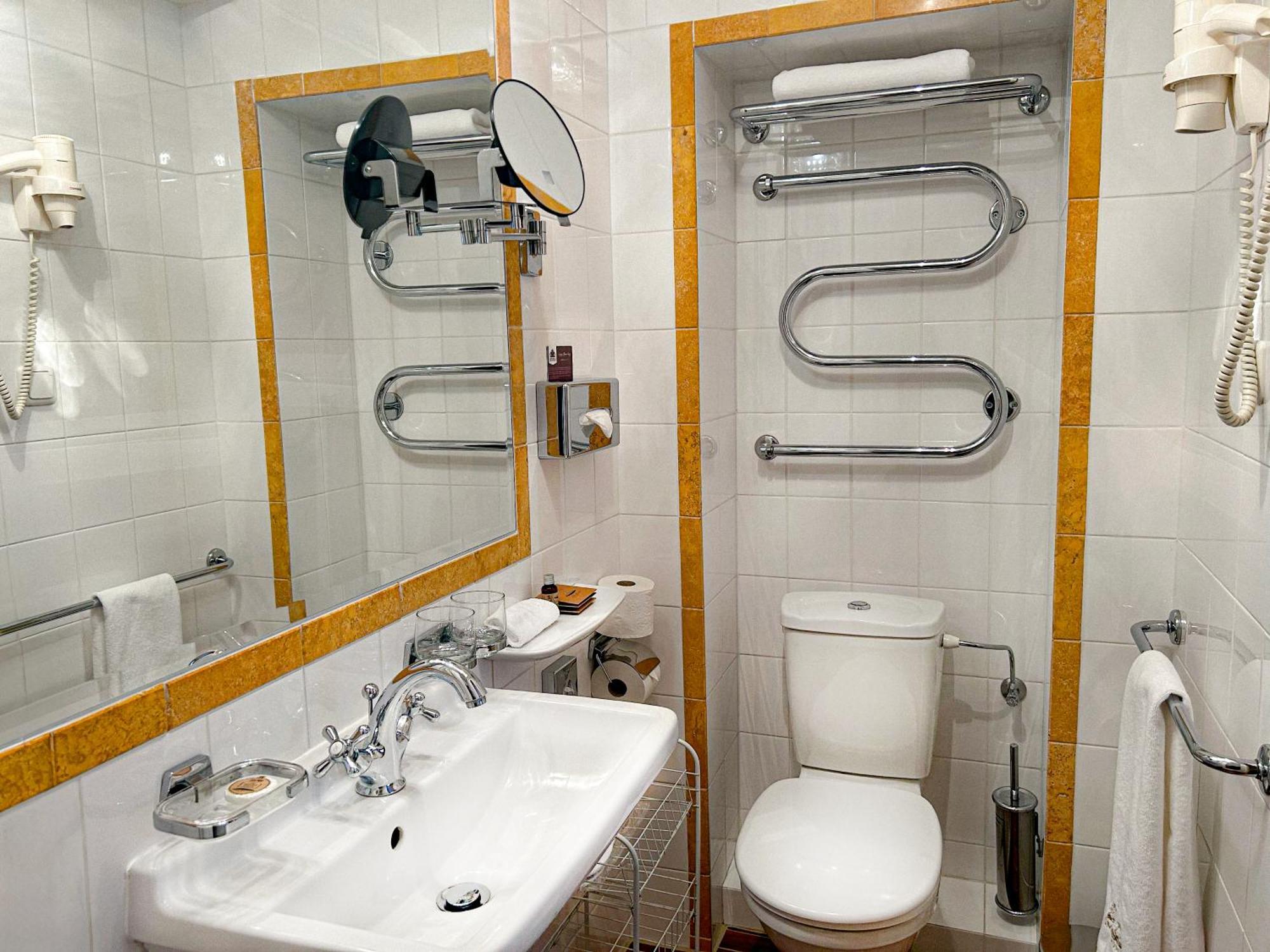 Small Double Room
