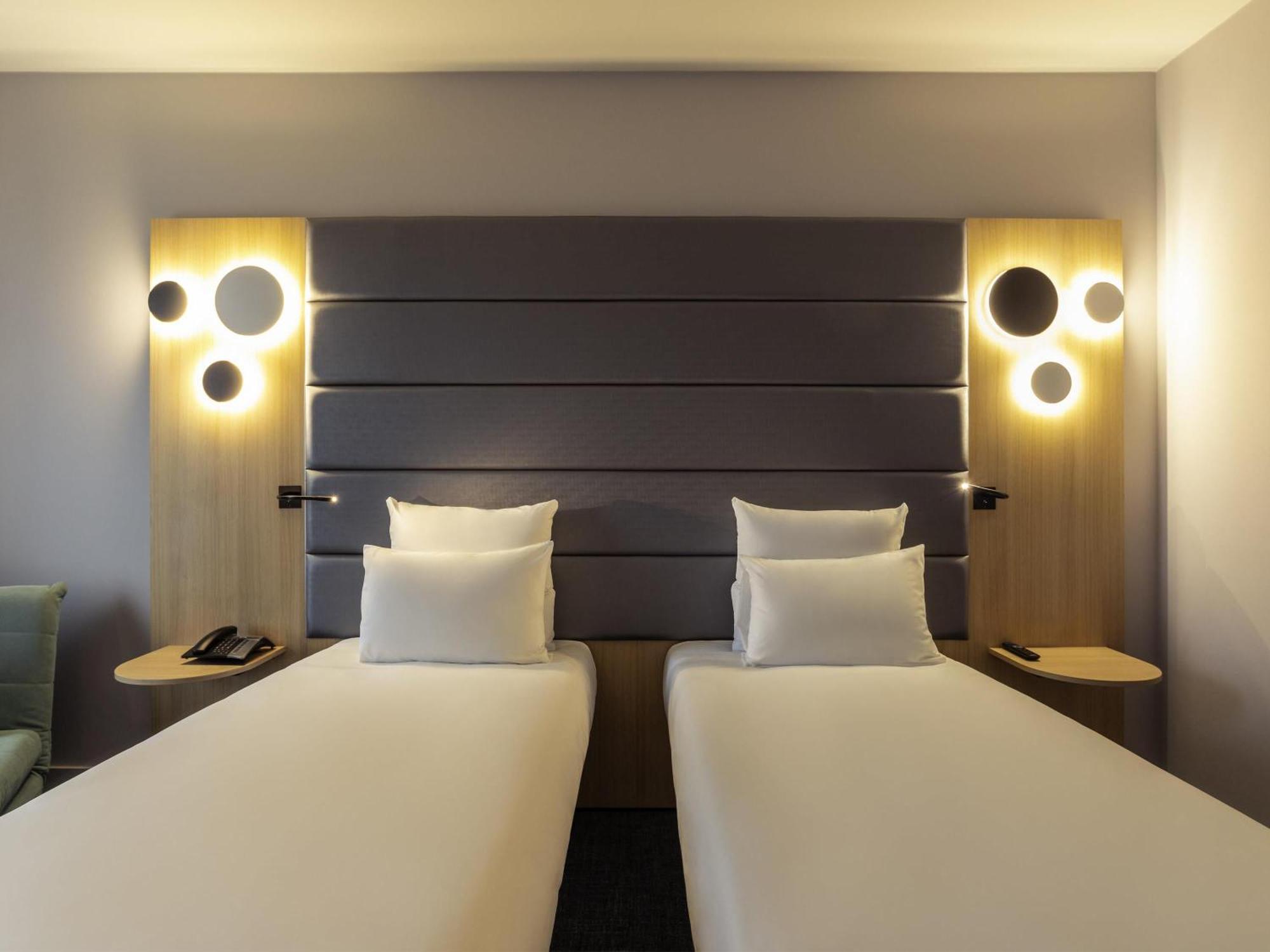 Superior Room with 2 Single Beds