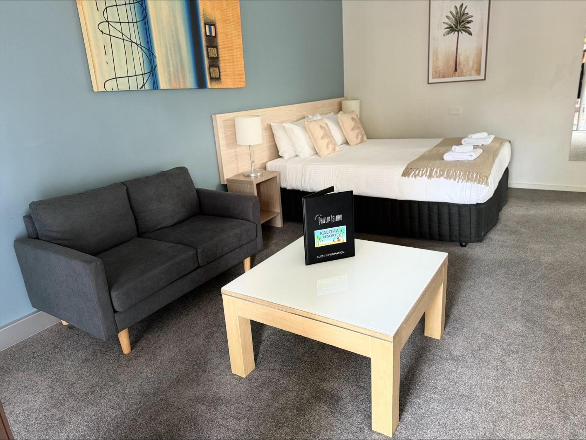 Deluxe Family Room