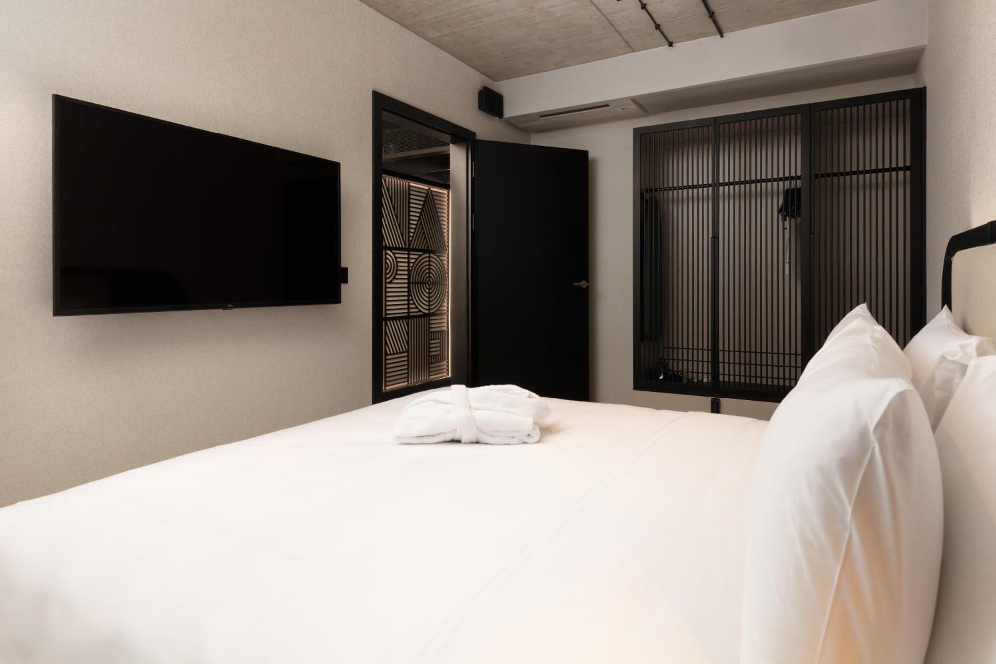 King Suite with Sofa Bed