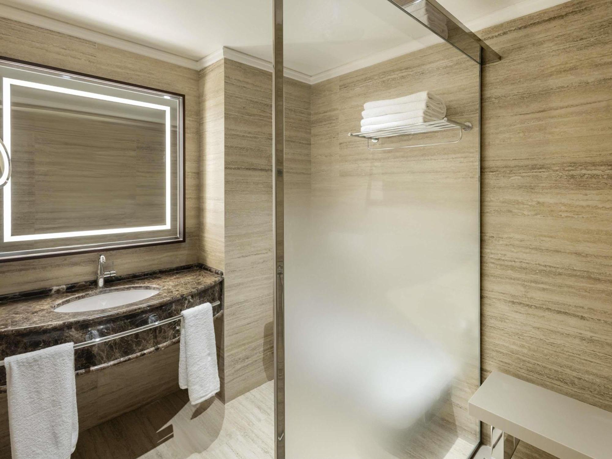 Superior Room with Sea View