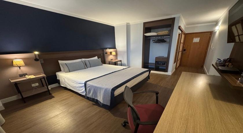 Executivo com cama Queen Não Fumante