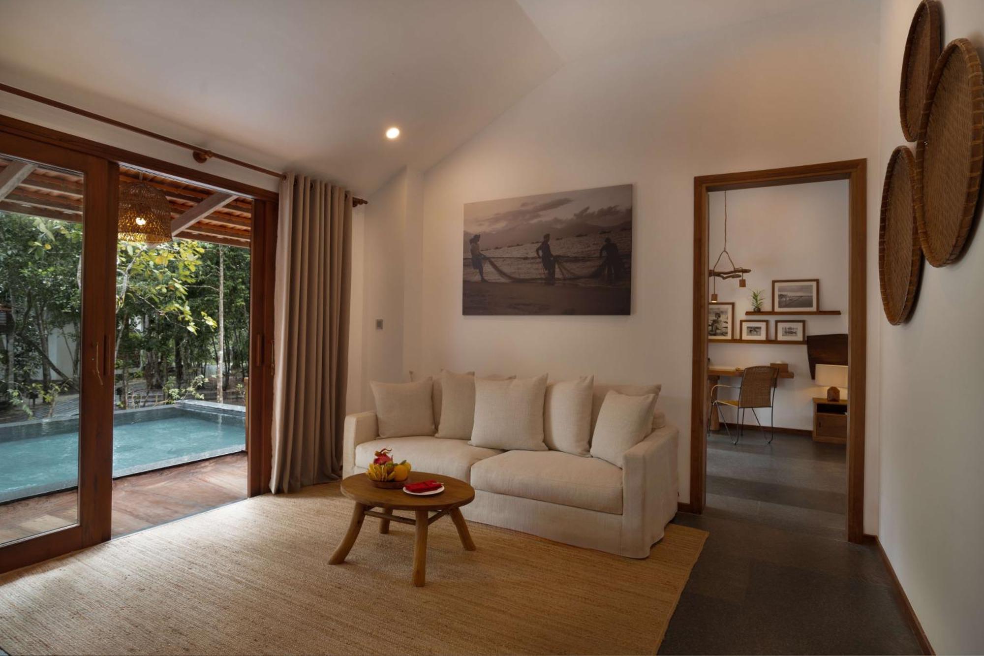 Garden Pool Residence