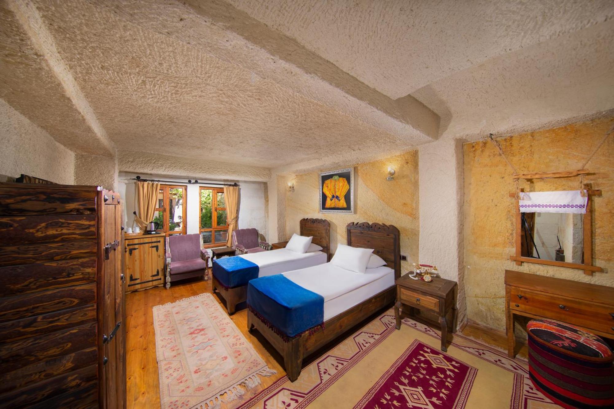 Deluxe Junior Suite