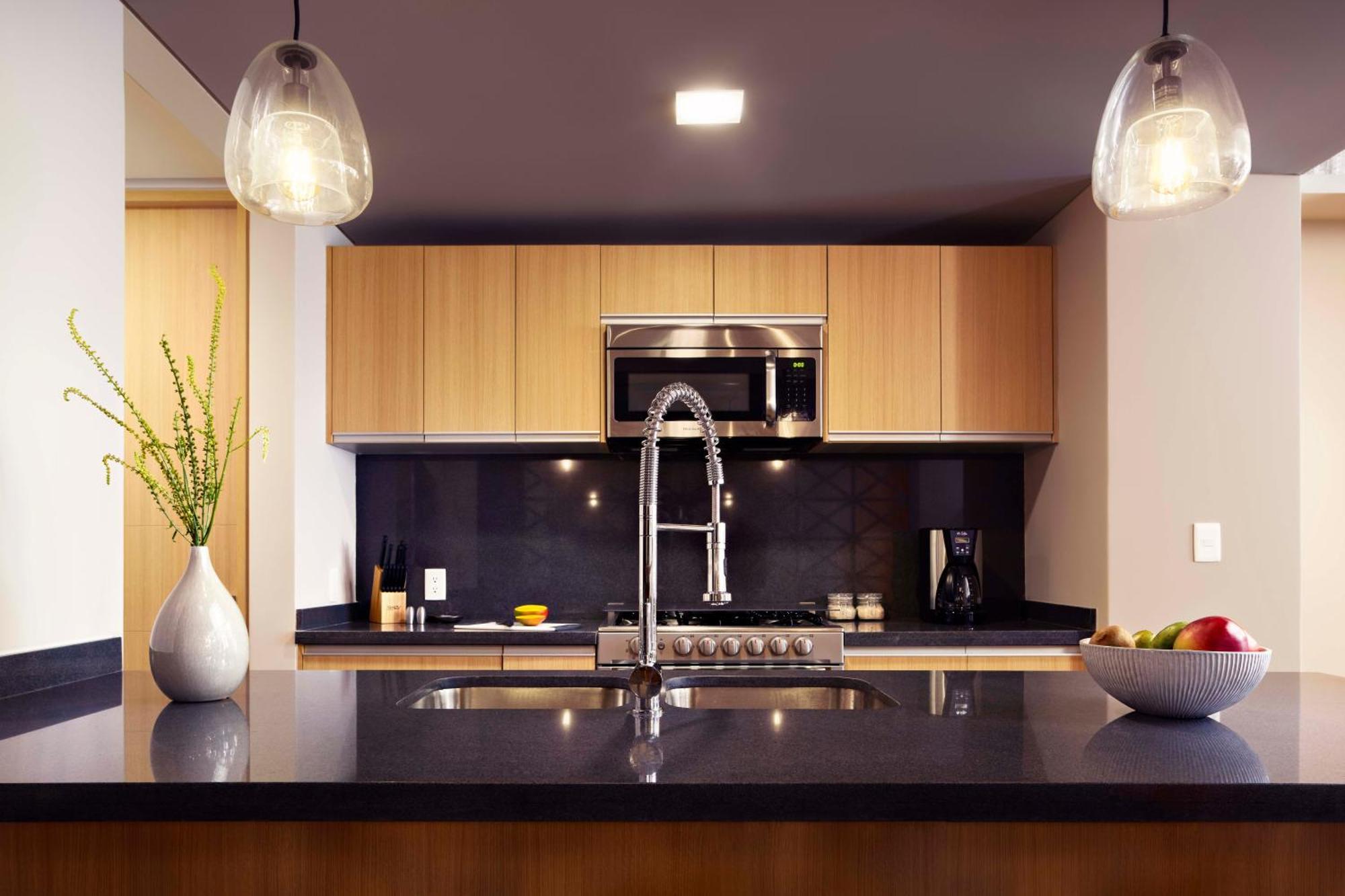 Three-Bedroom Apartment with Balcony