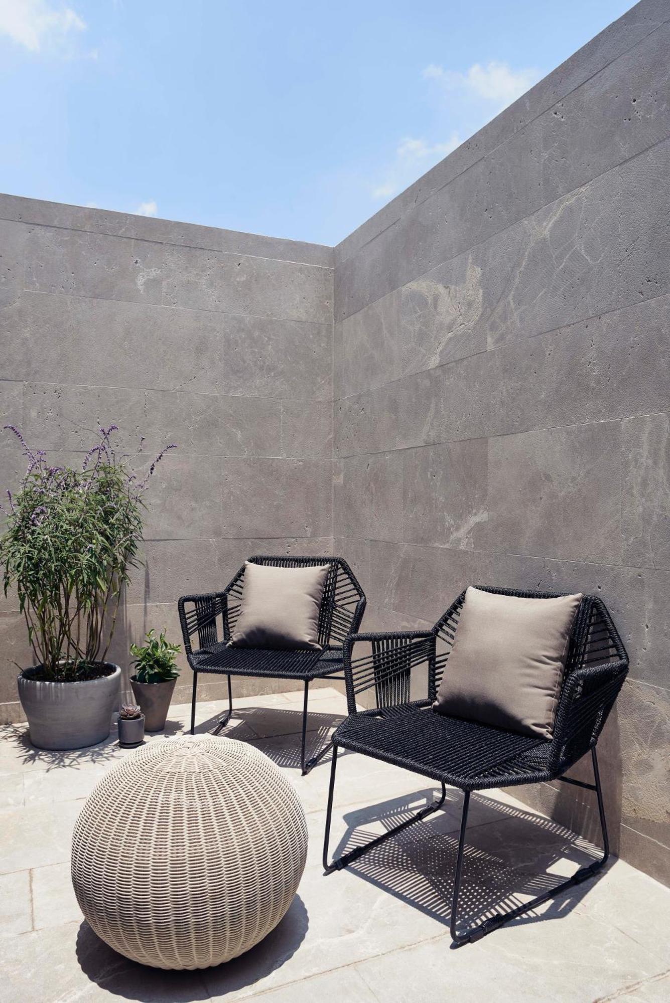 Studio with Terrace