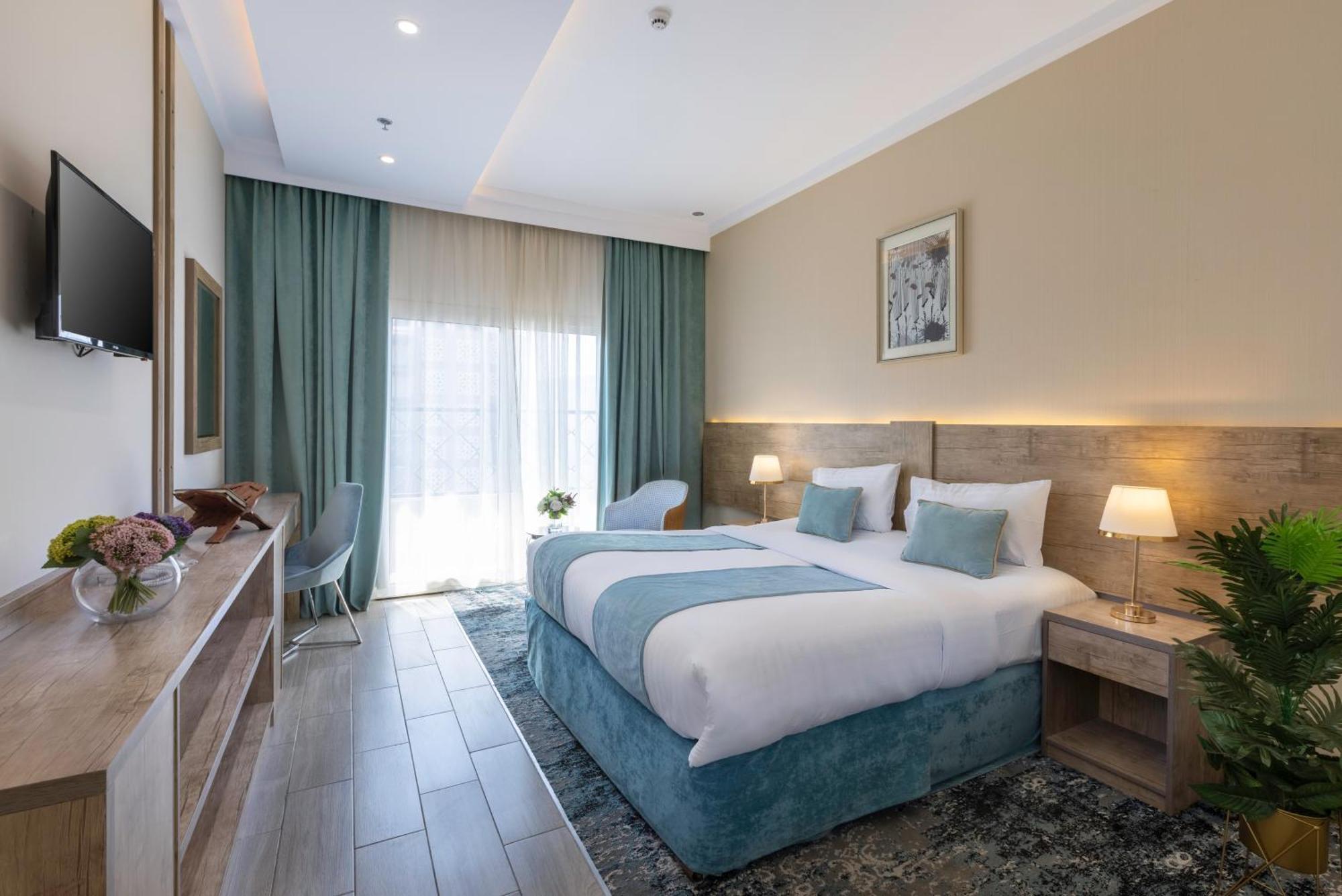 Two Bedroom Suite with Balcony