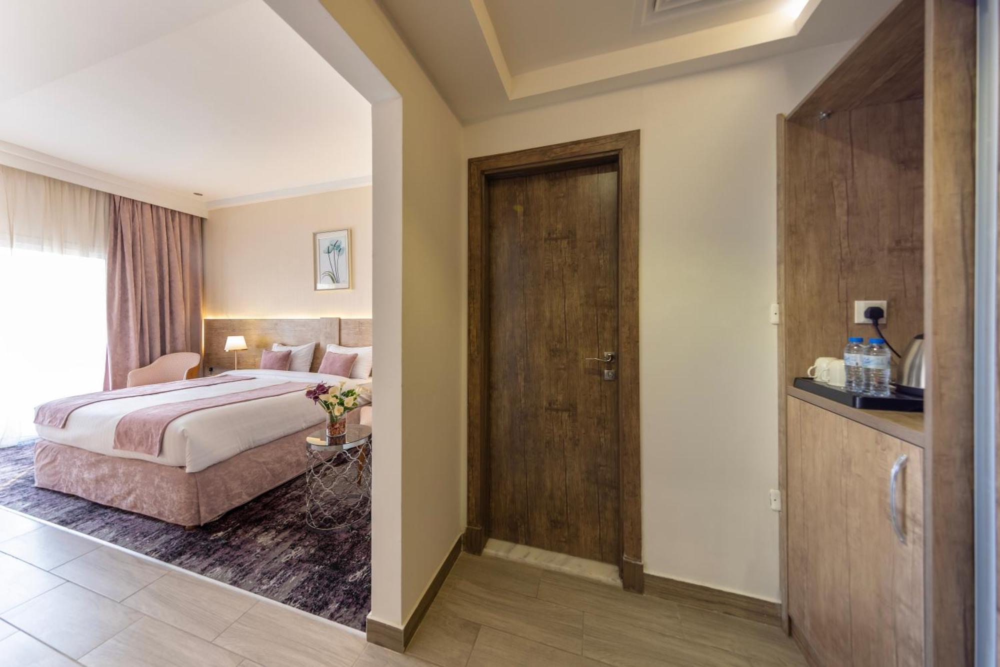 King Room
