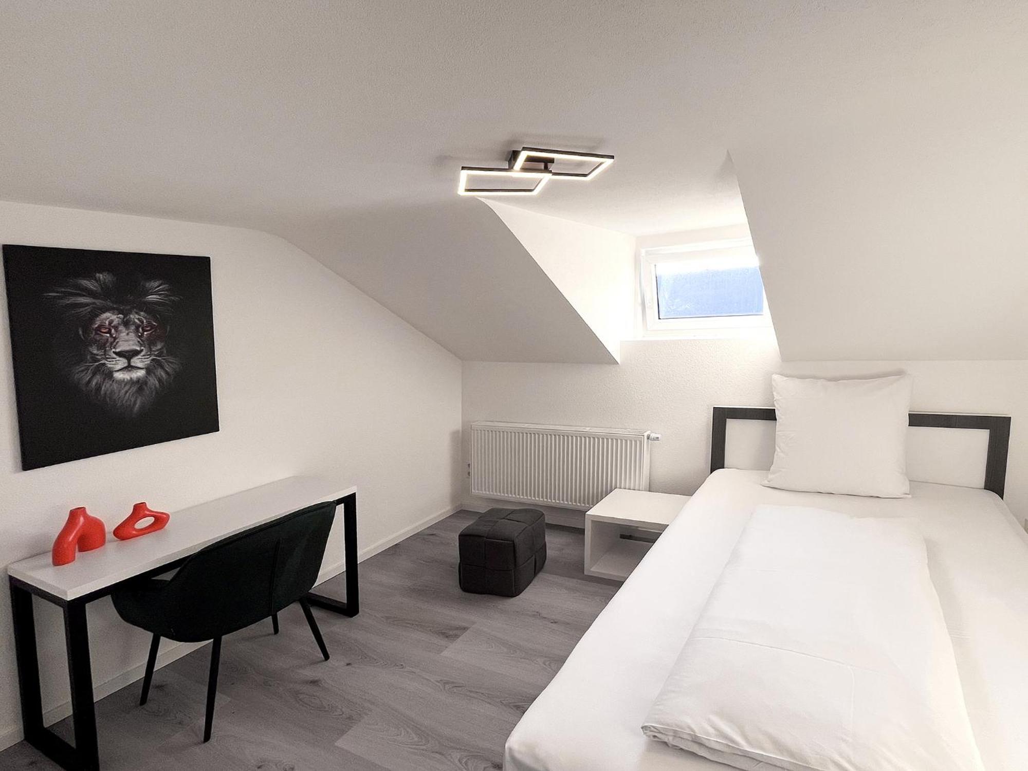 Single Room with Shared Bathroom