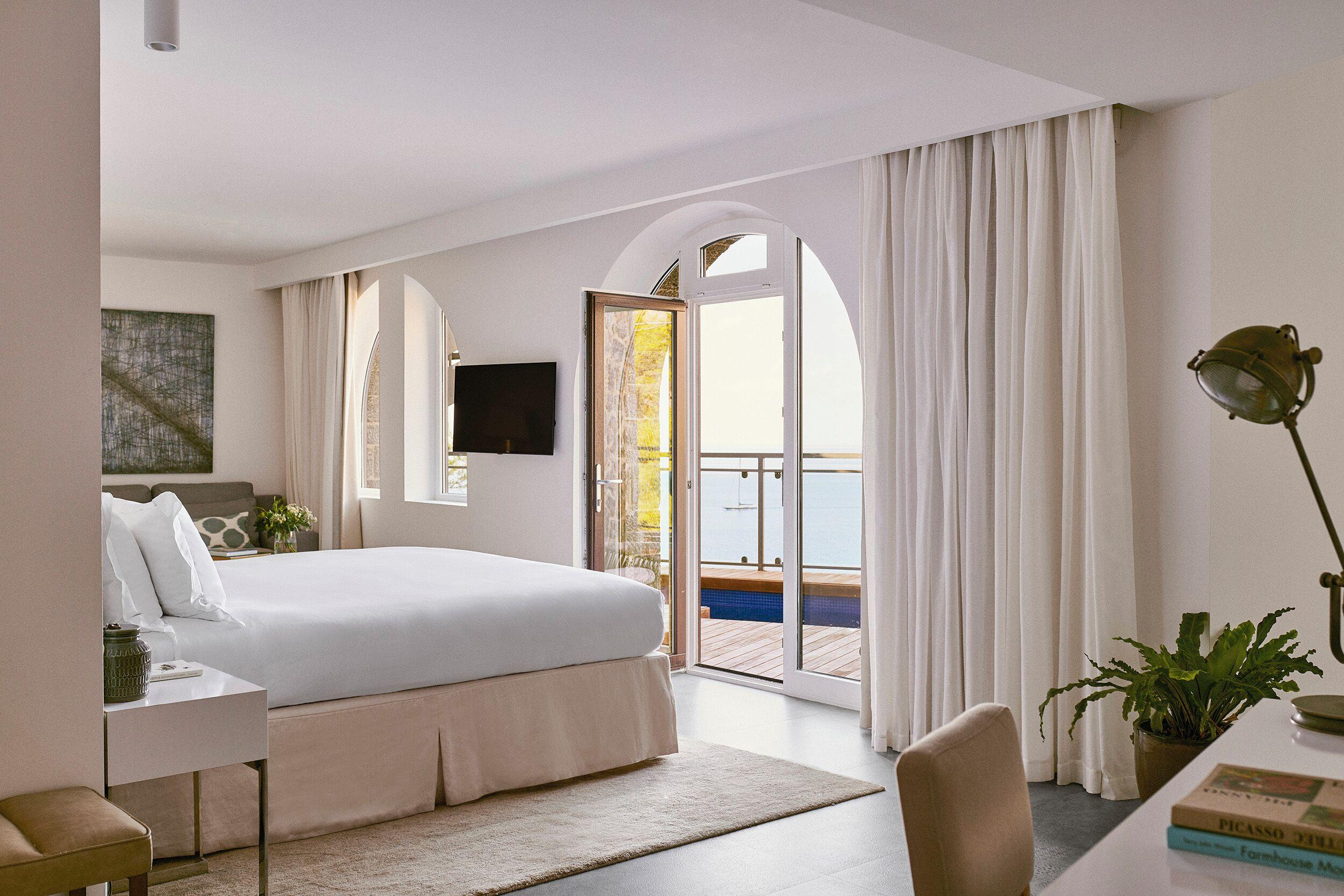 Mar Blau Villa with 2 Private Terraces and Pool