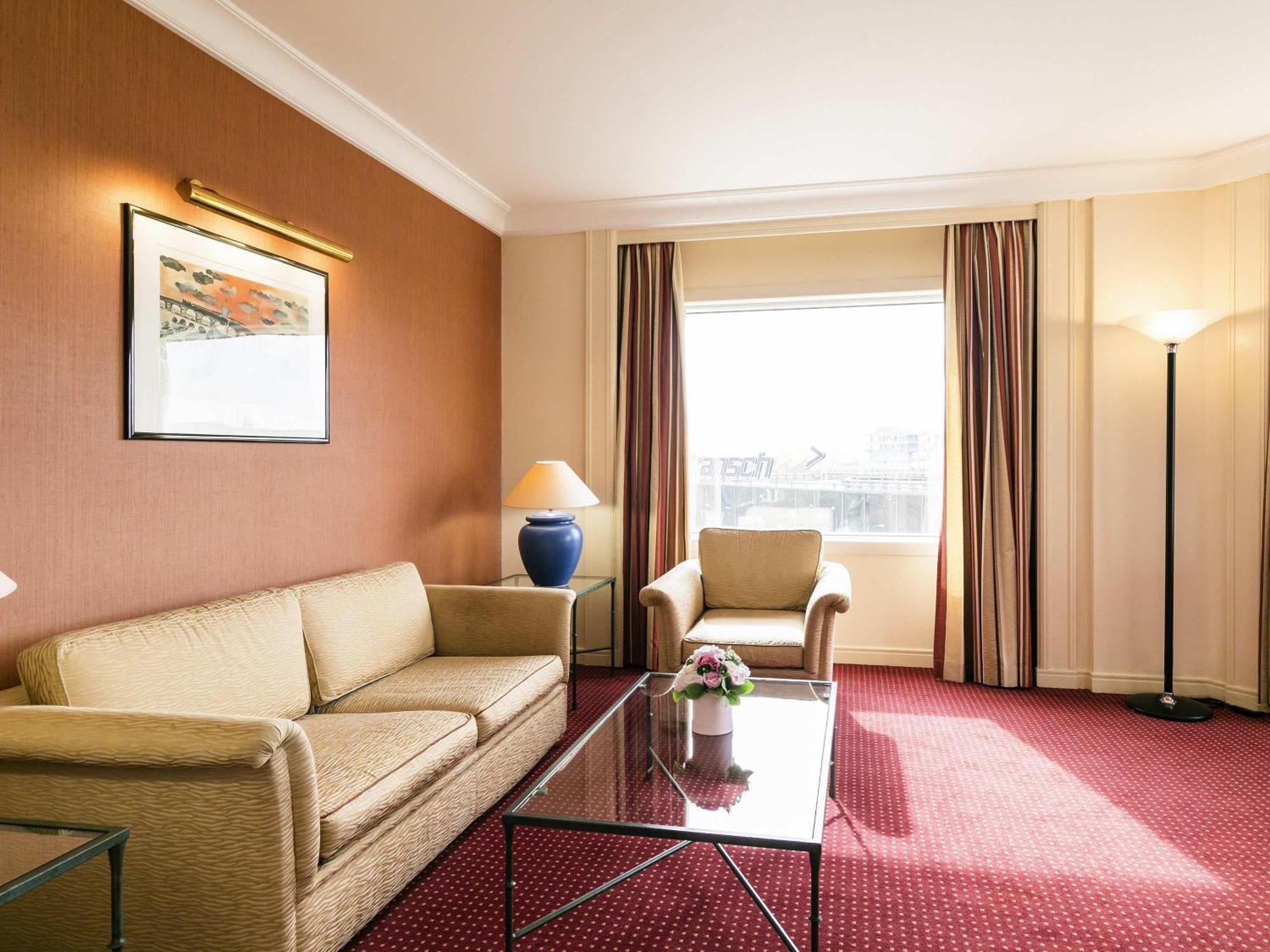 Executive Suite with One Double Bed