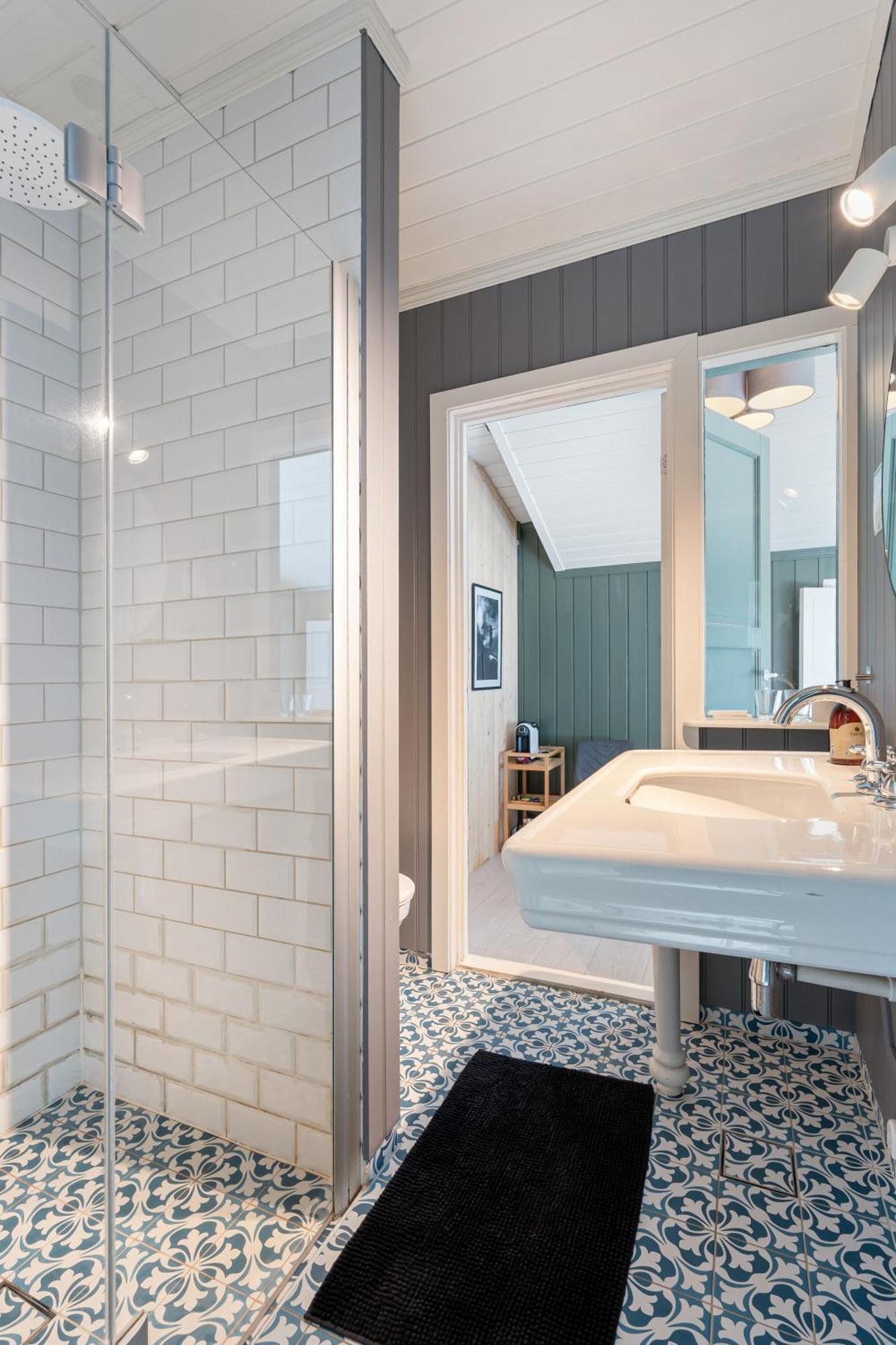 Svalbard Room