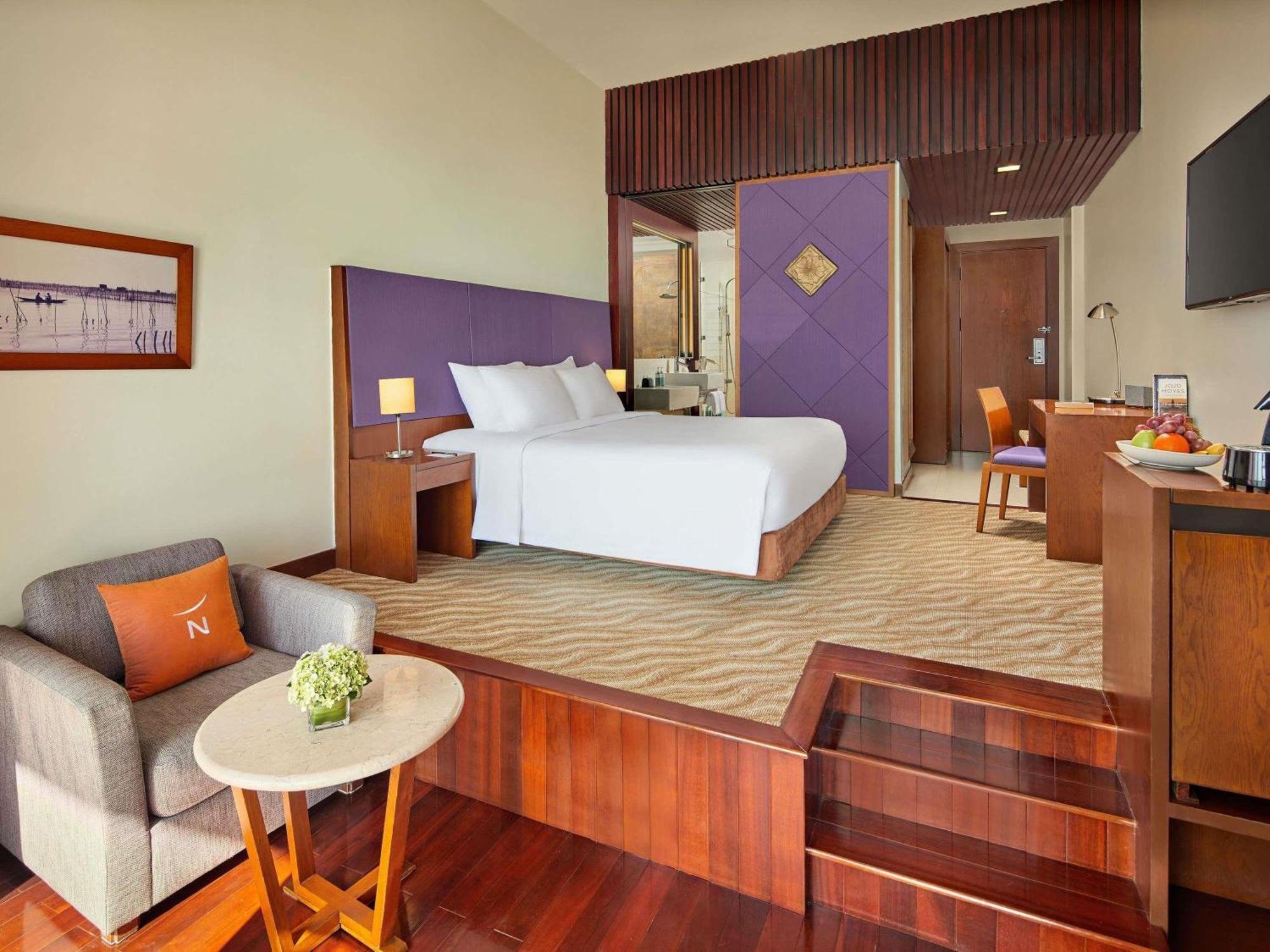 Executive King Room