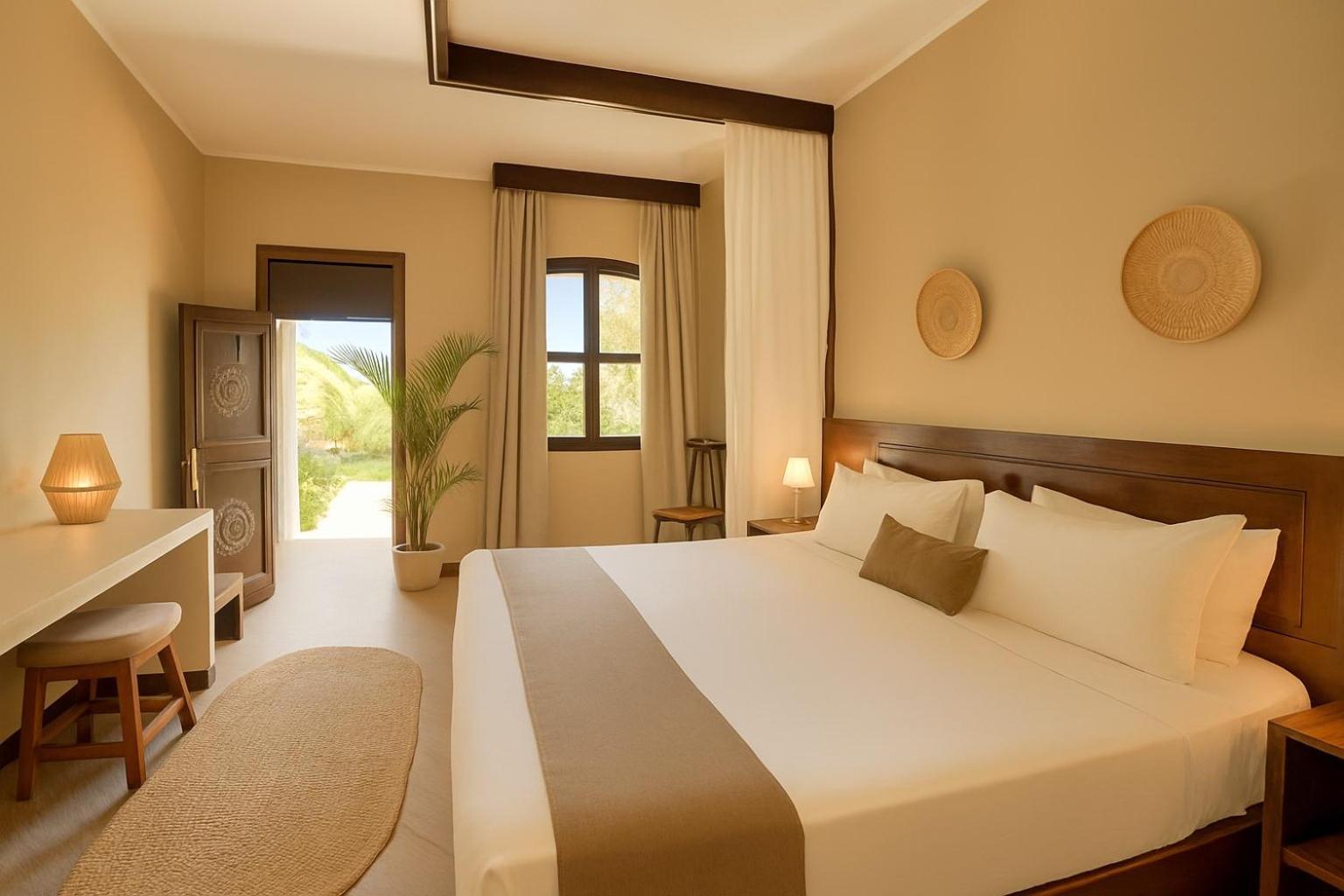 Deluxe Double or Twin Room