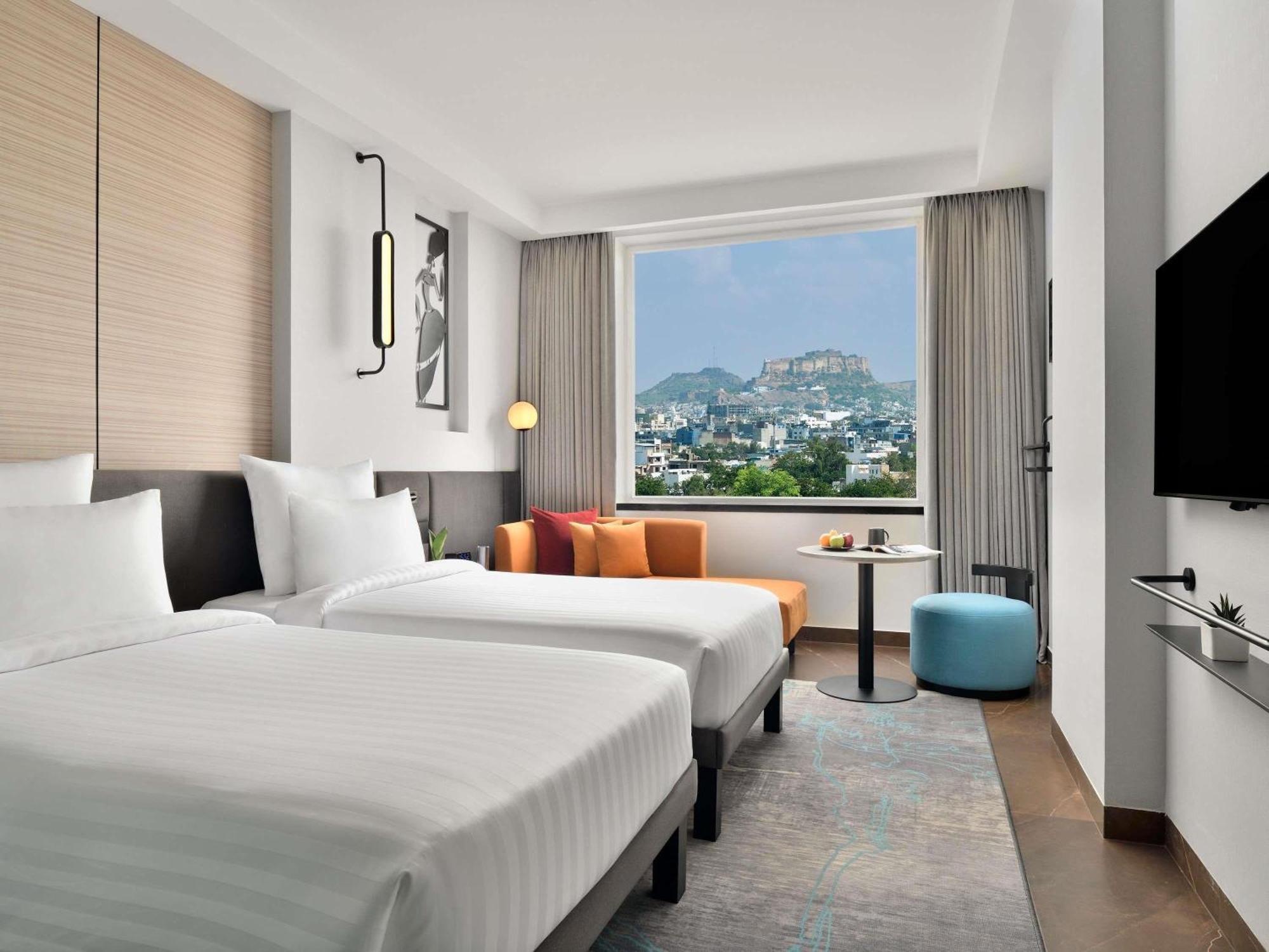 Superior Twin Room with Fort View: 10% Discount on Food & Beverage | 20% Discount on One Spa | Complimentary Welcome Drink | Happy Hours Offer - Buy 2 Get 1 Free on Alcoholic Beverages and Soft Beverages