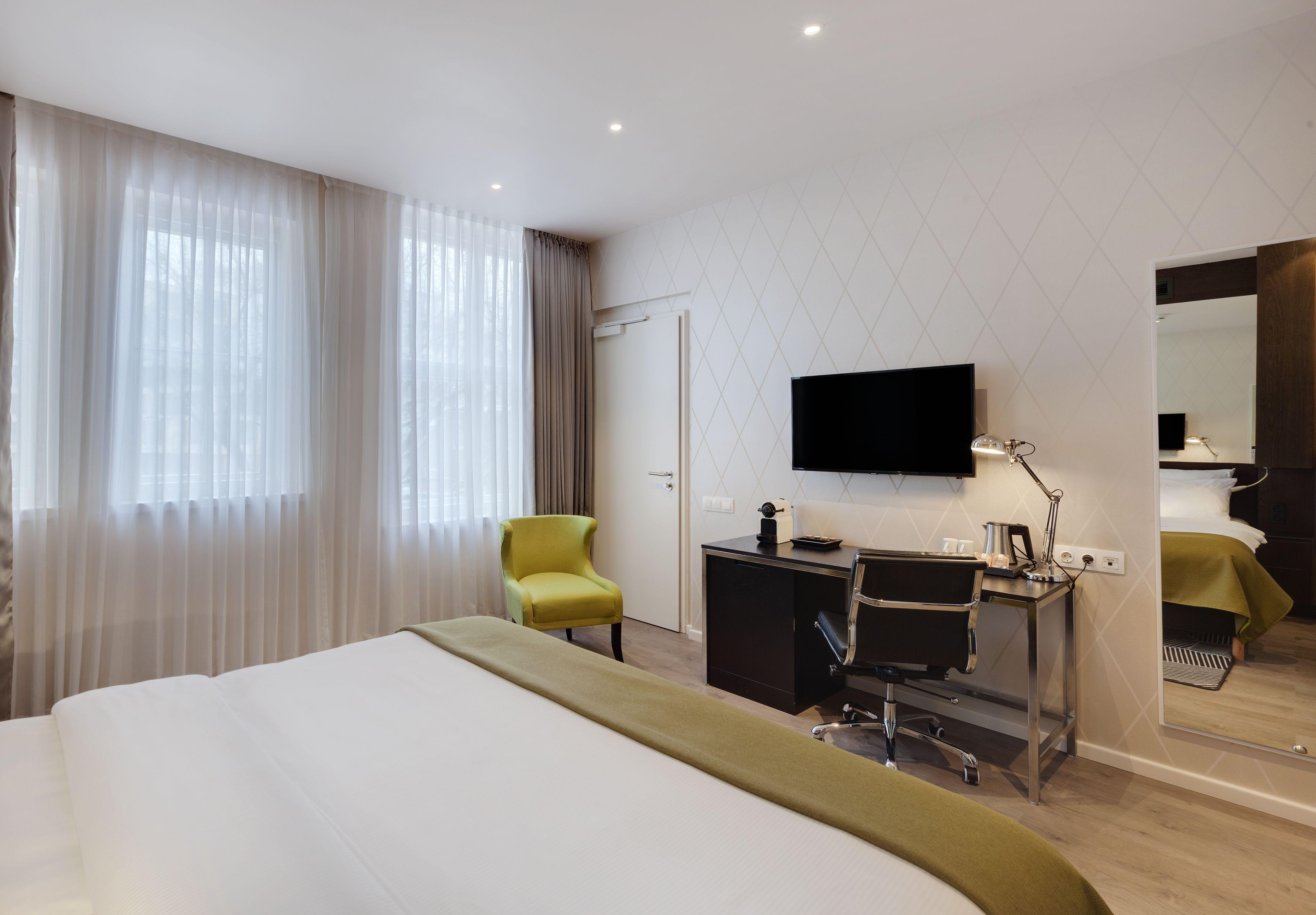 Premium King Room