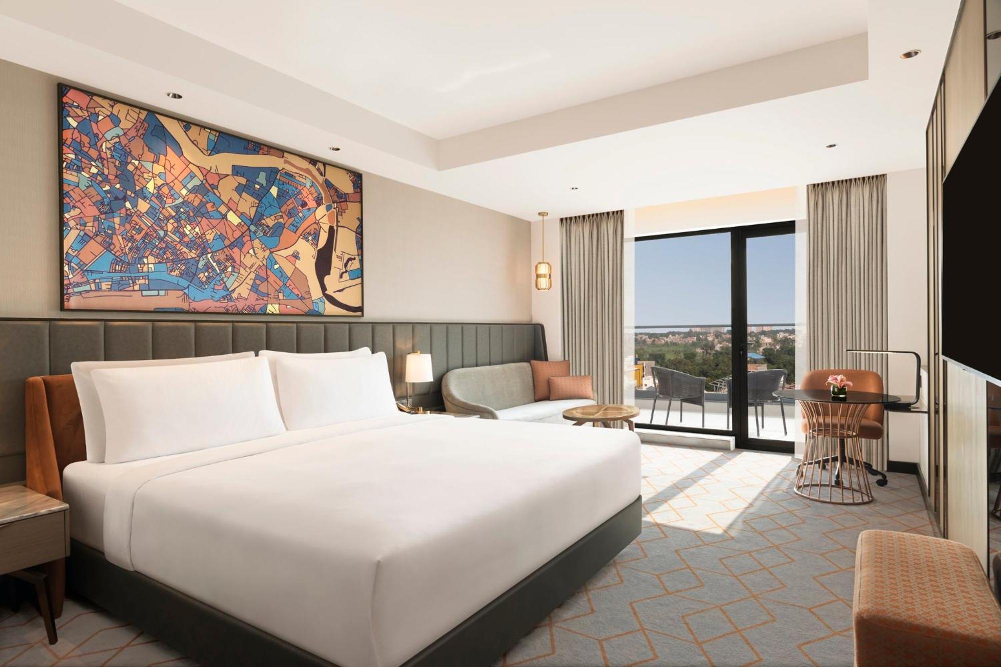 Premium King Room with Balcony
