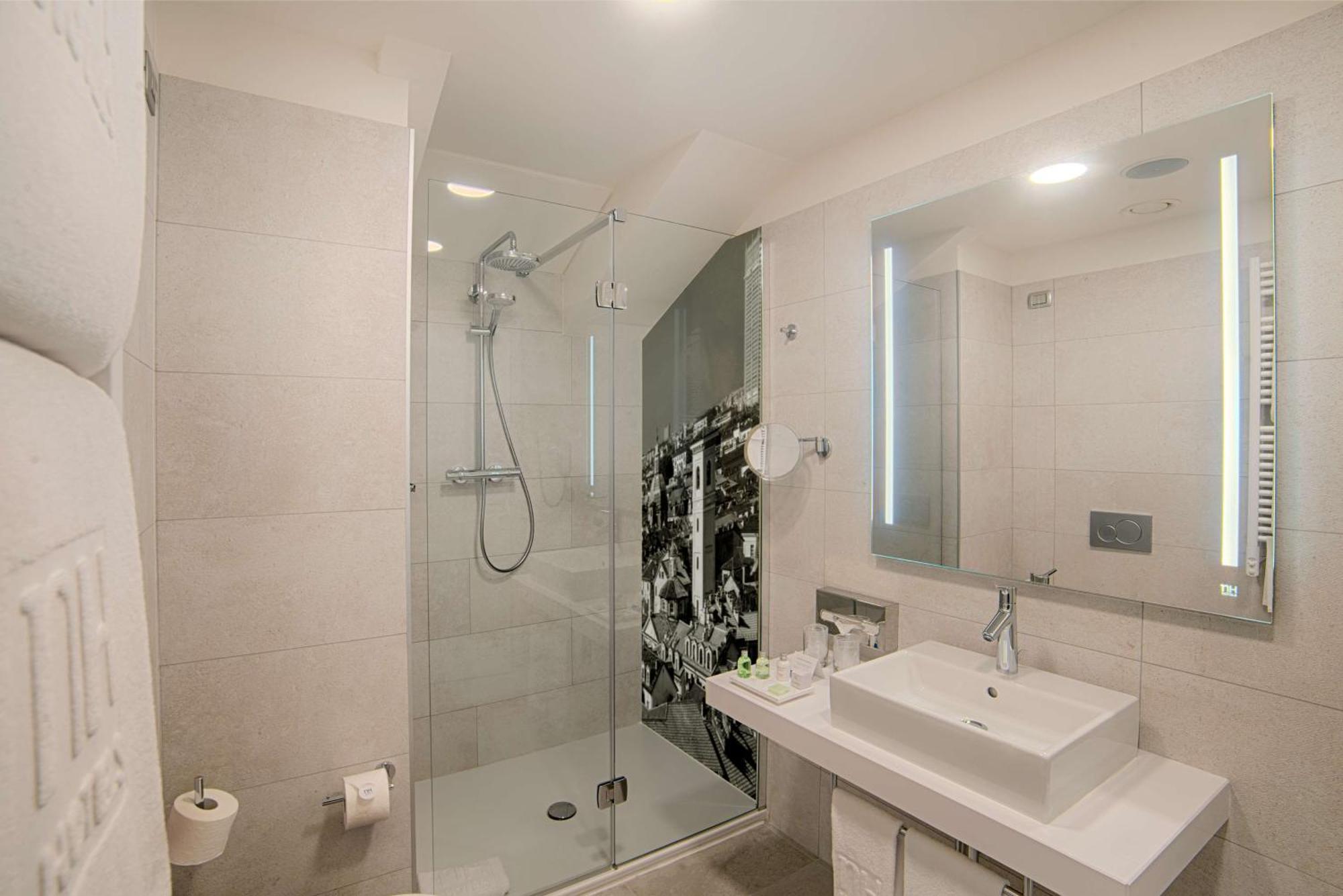 Superior Single Room